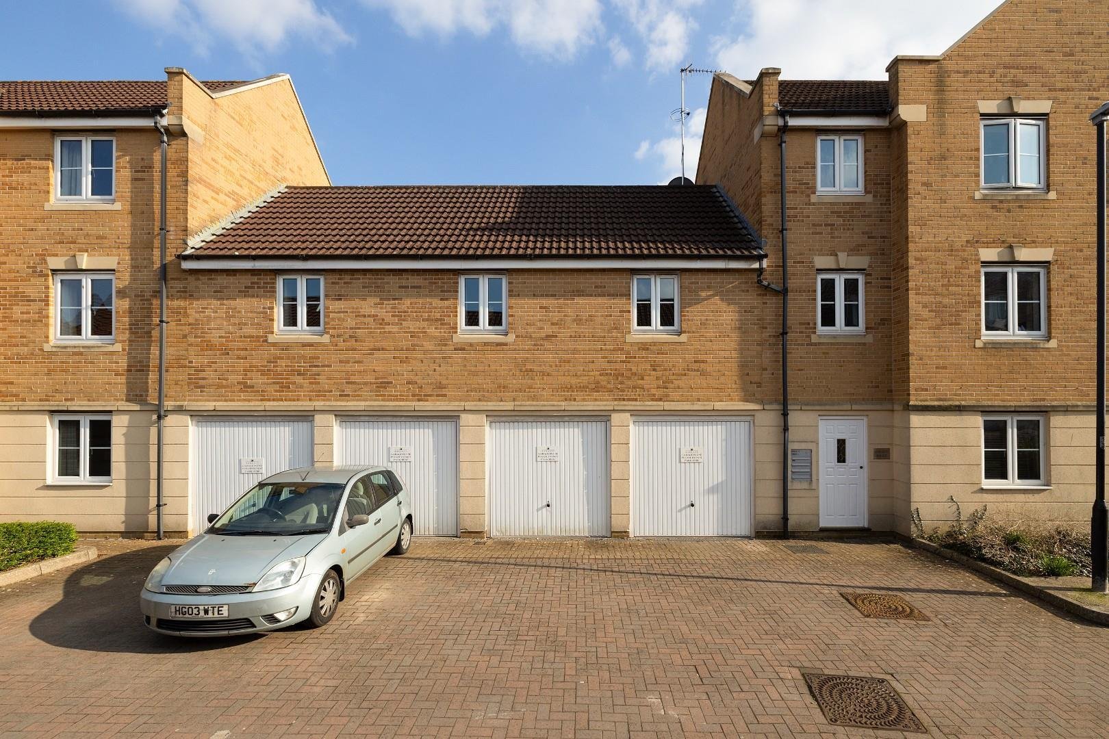 Bristol south end bedminster 33790338 cd7 a3941