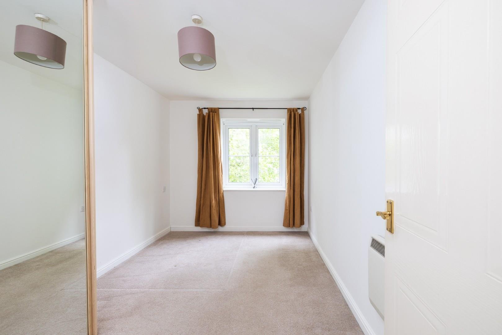 Bristol south end bedminster 34702345 char9961