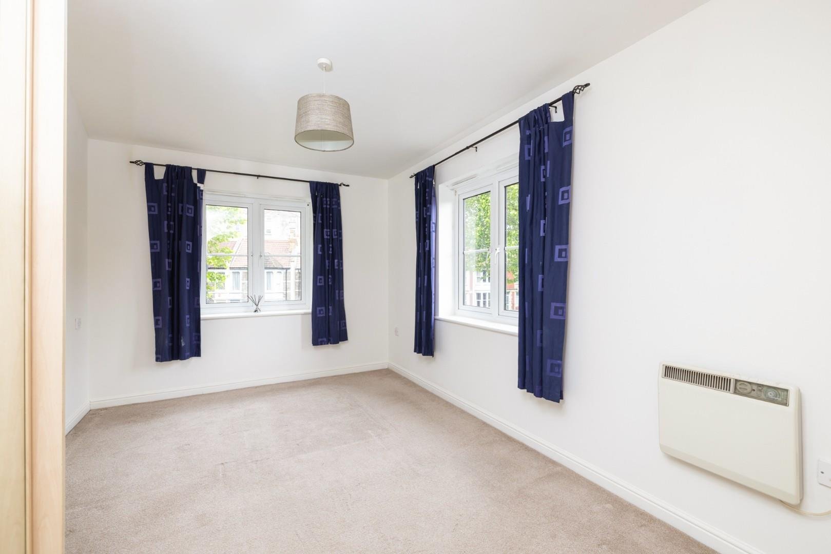 Bristol south end bedminster 34702345 char9964