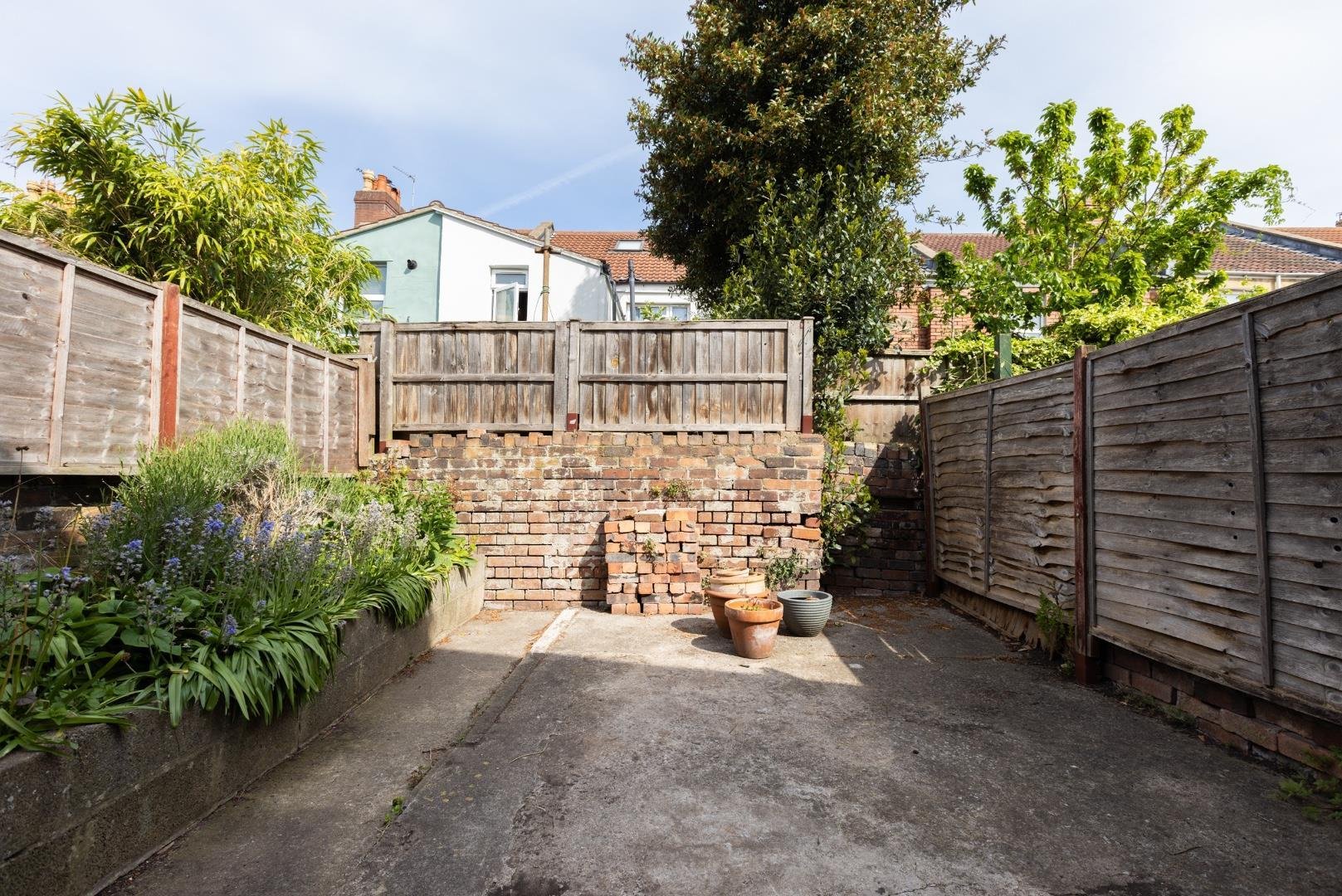 Britannia road easton 33888073 27 britannia road 13