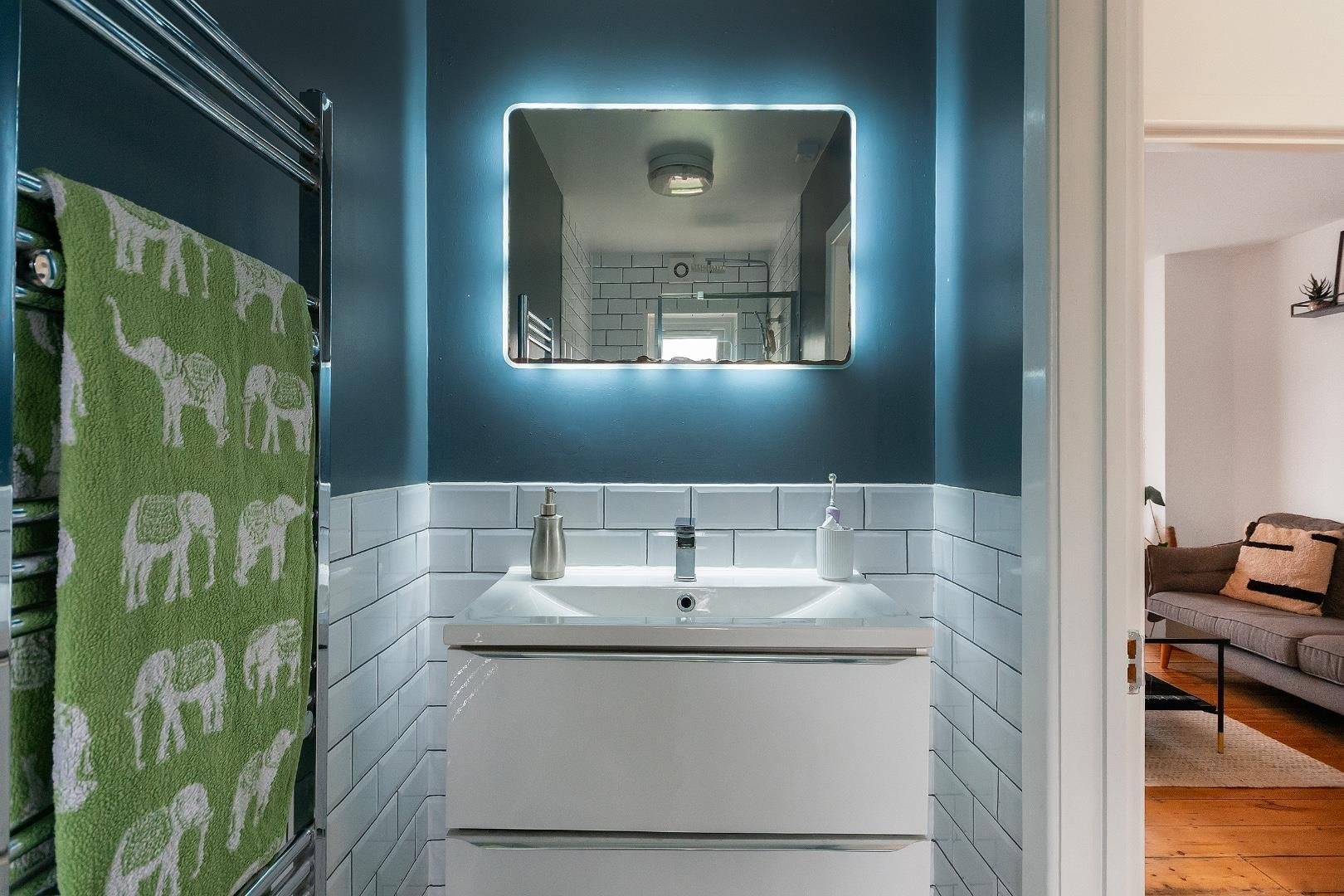 Brixham road bedminster 34367781 3 b8 rbr shower room a