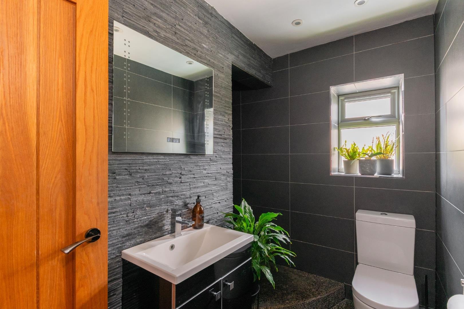 Bromley road ashley down 33976771 0 b9 rad bathroom a