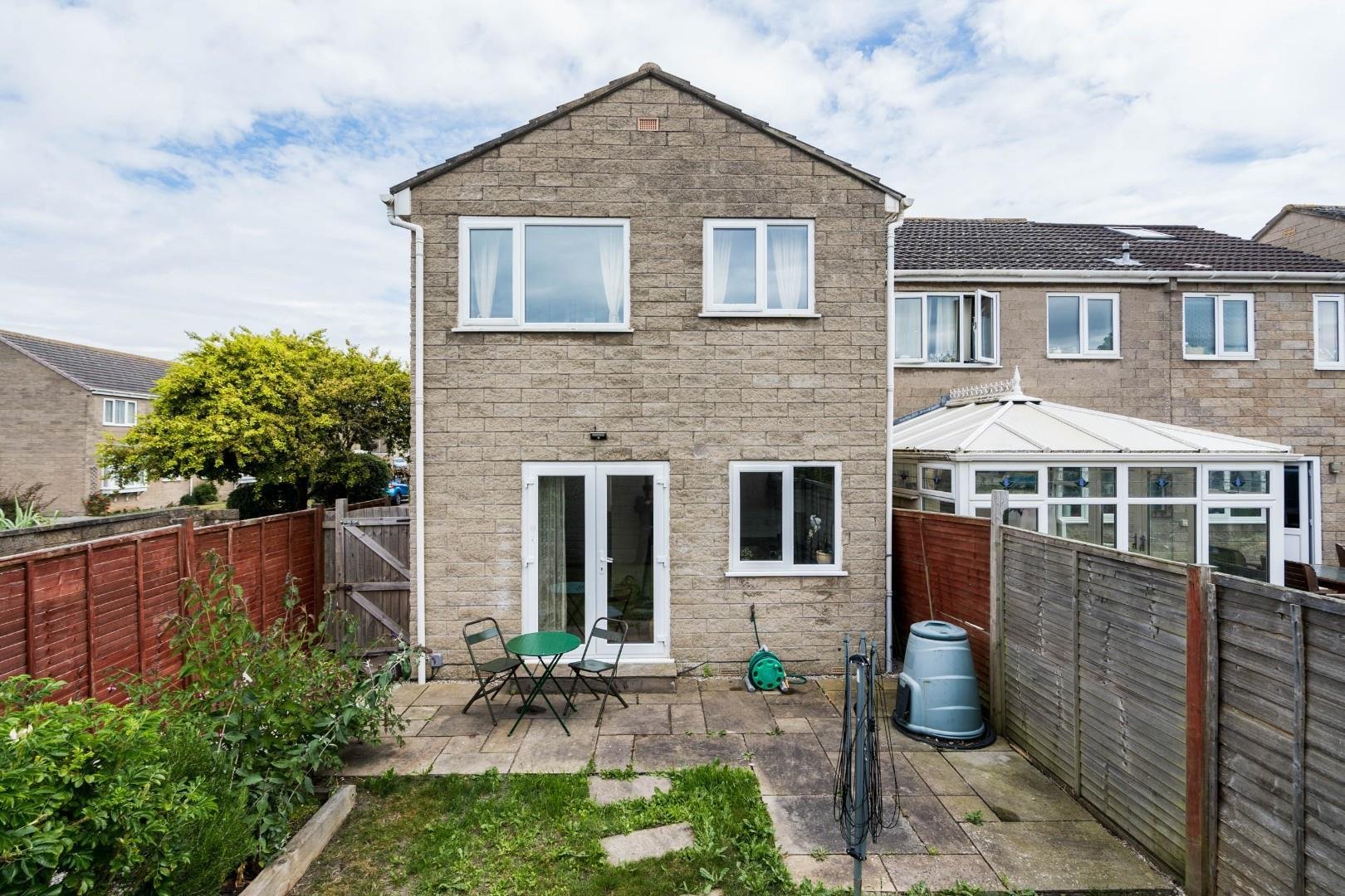 Bryant gardens clevedon 33219031 83brygar garden 5