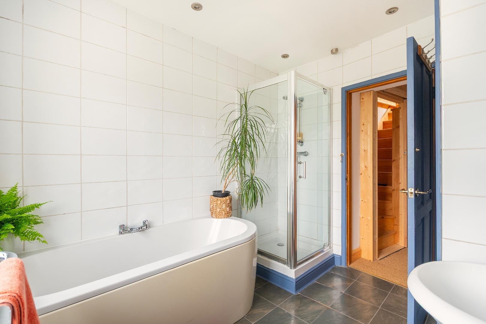 Bryants hill troopers hill 33821572 1 b0 h9 hn bathroom a