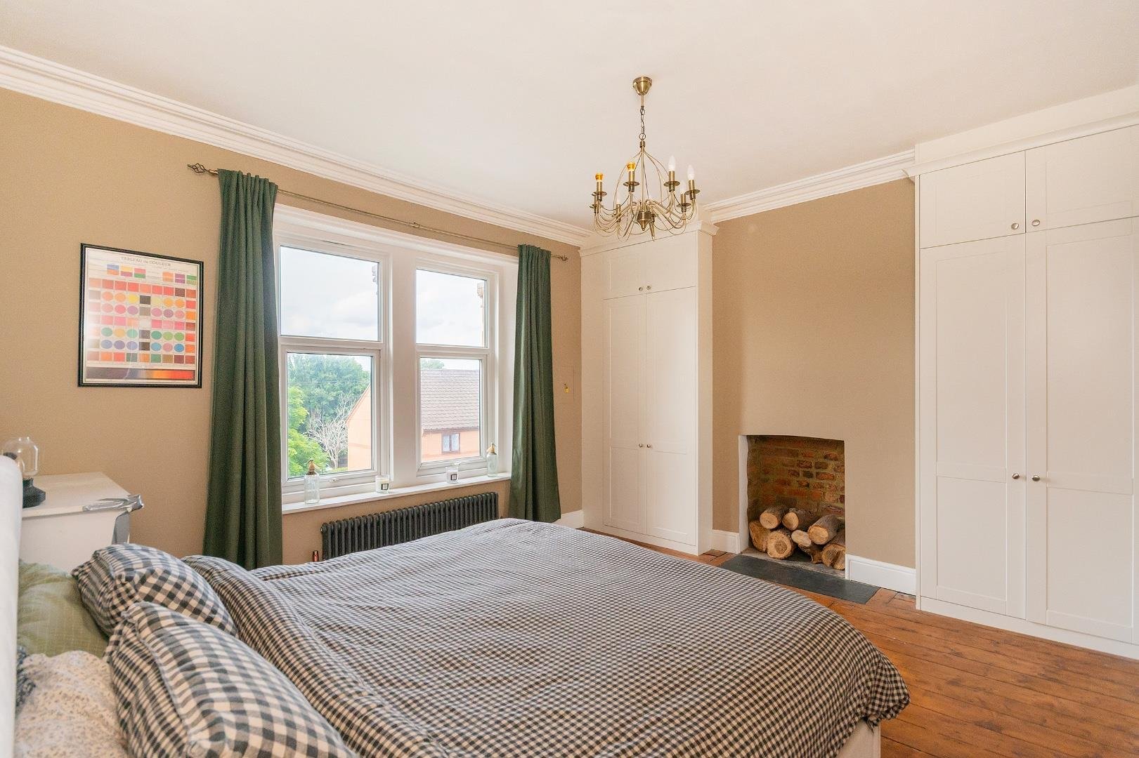 Bushy park totterdown 33934220 2 b5 ptn bedroom g