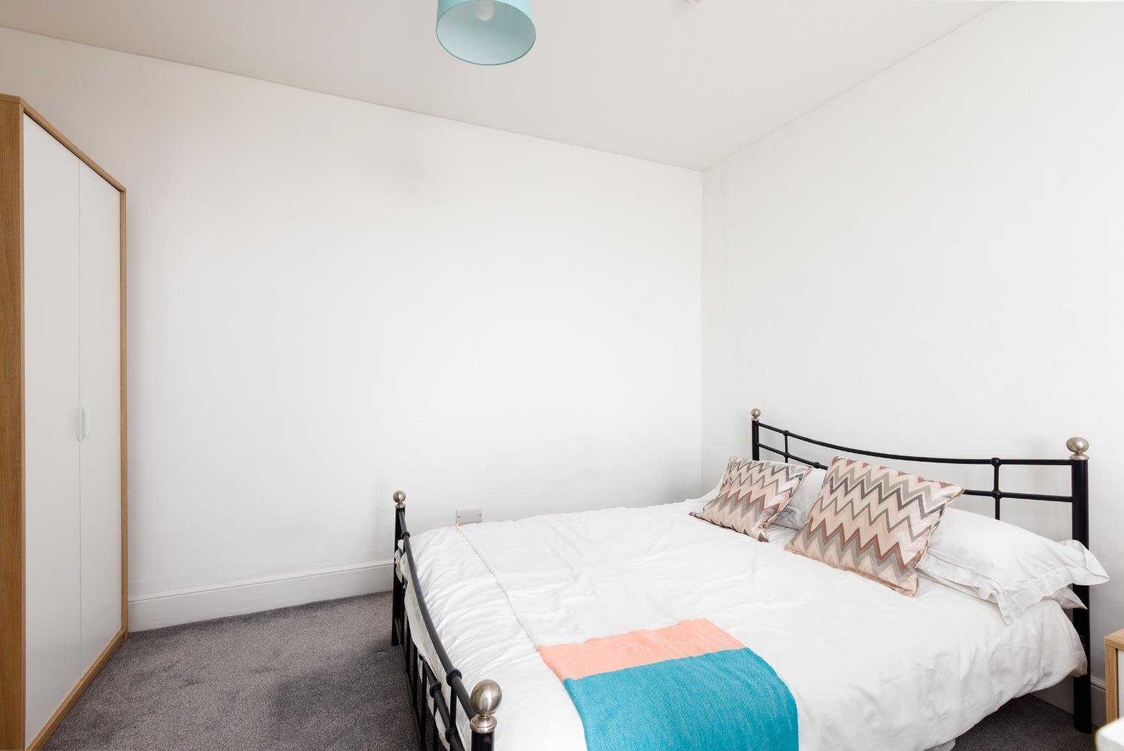 Bushy park totterdown 34751312 flat 1 5 bushy park 2