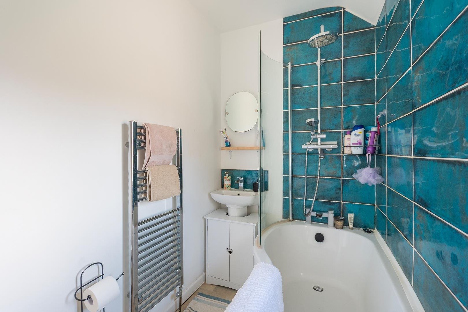 Bushythorn road chew stoke 33766654 0 b2 trcs bathroom b
