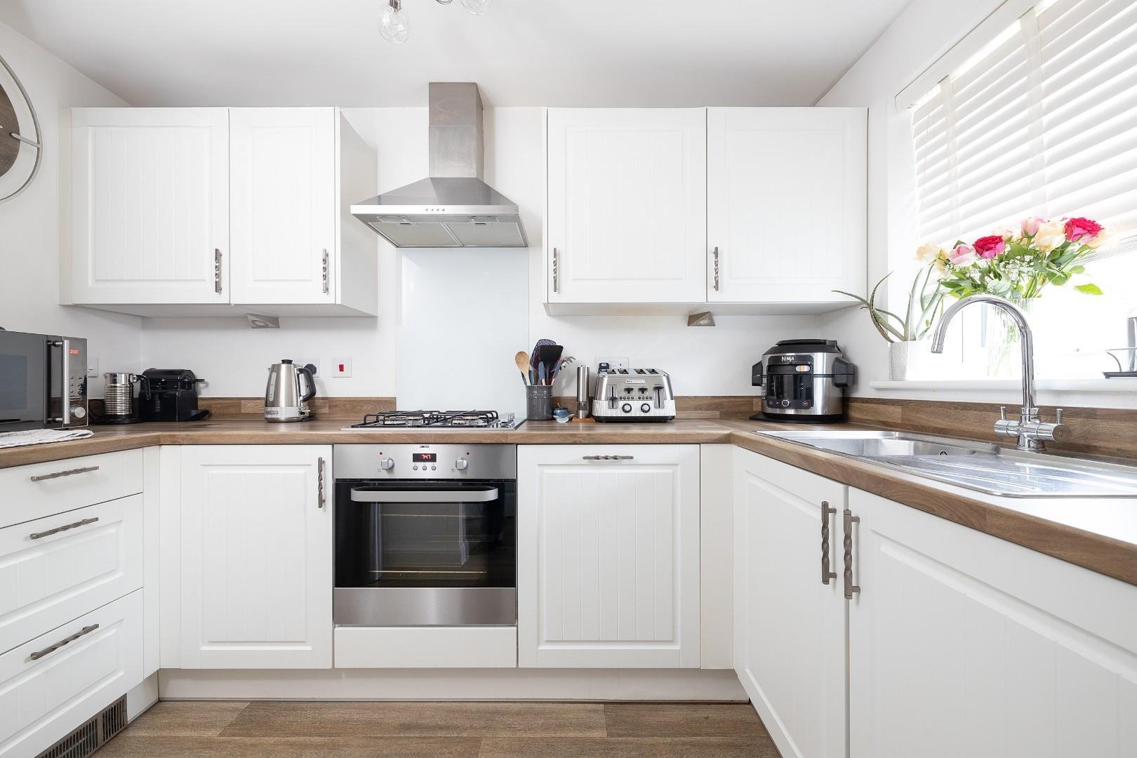 Casey close knowle 33625963 cd7 a0494