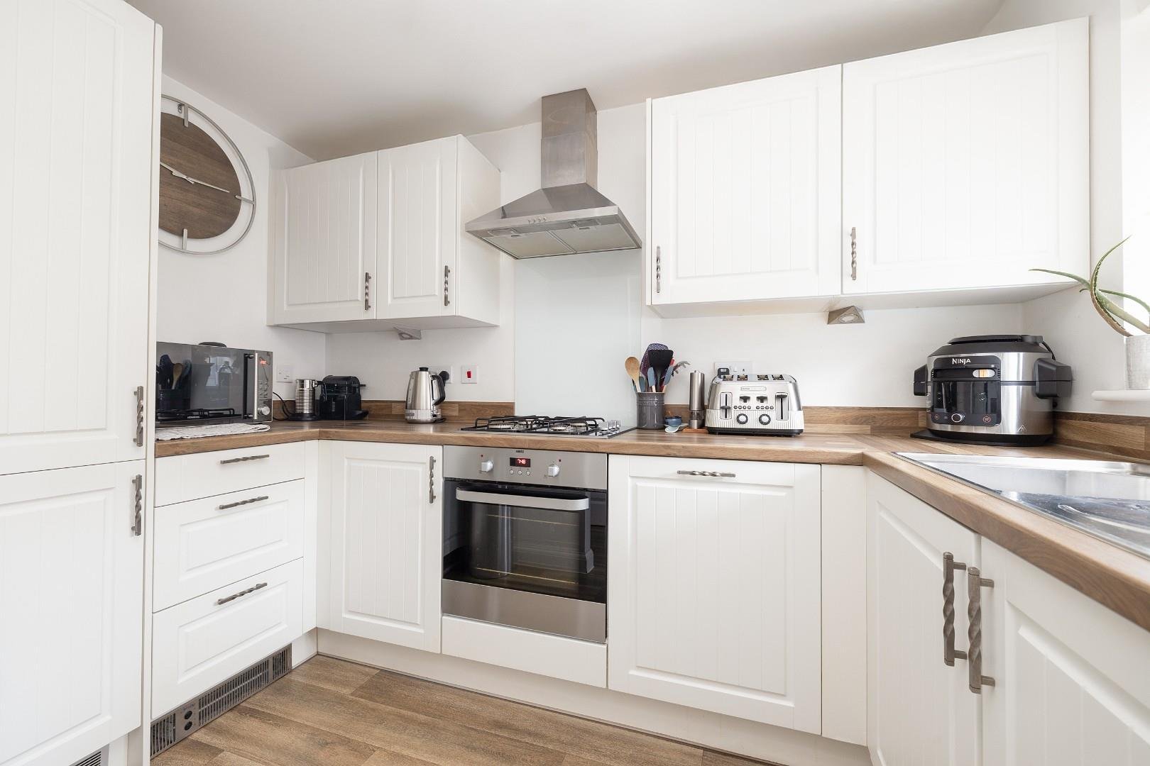 Casey close knowle 33625963 cd7 a0495