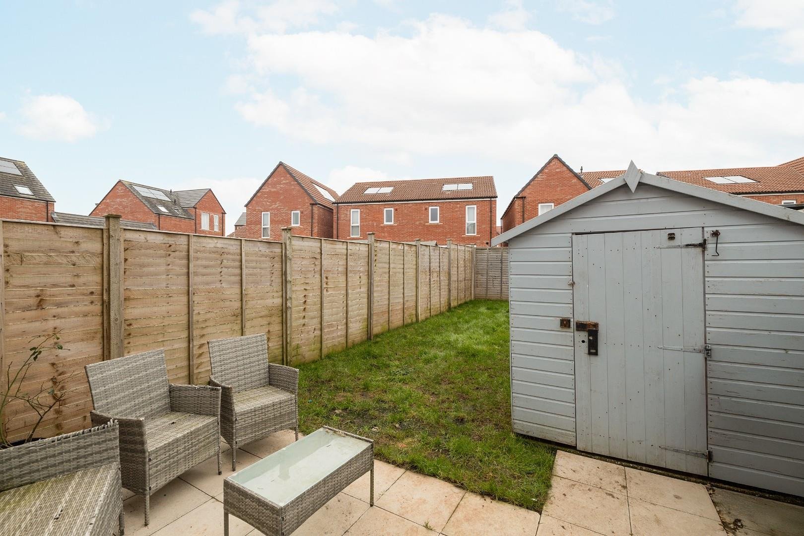 Casey close knowle 33625963 cd7 a0535