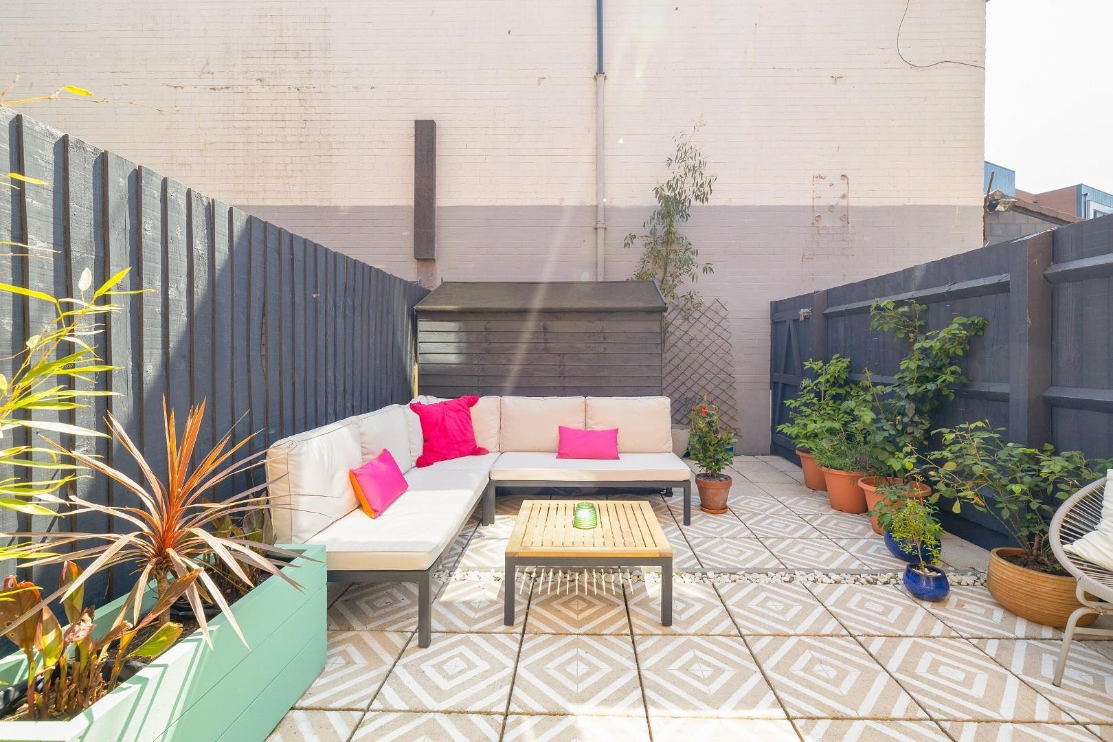 Catherine mead street southville 33865808 cd7 a8020