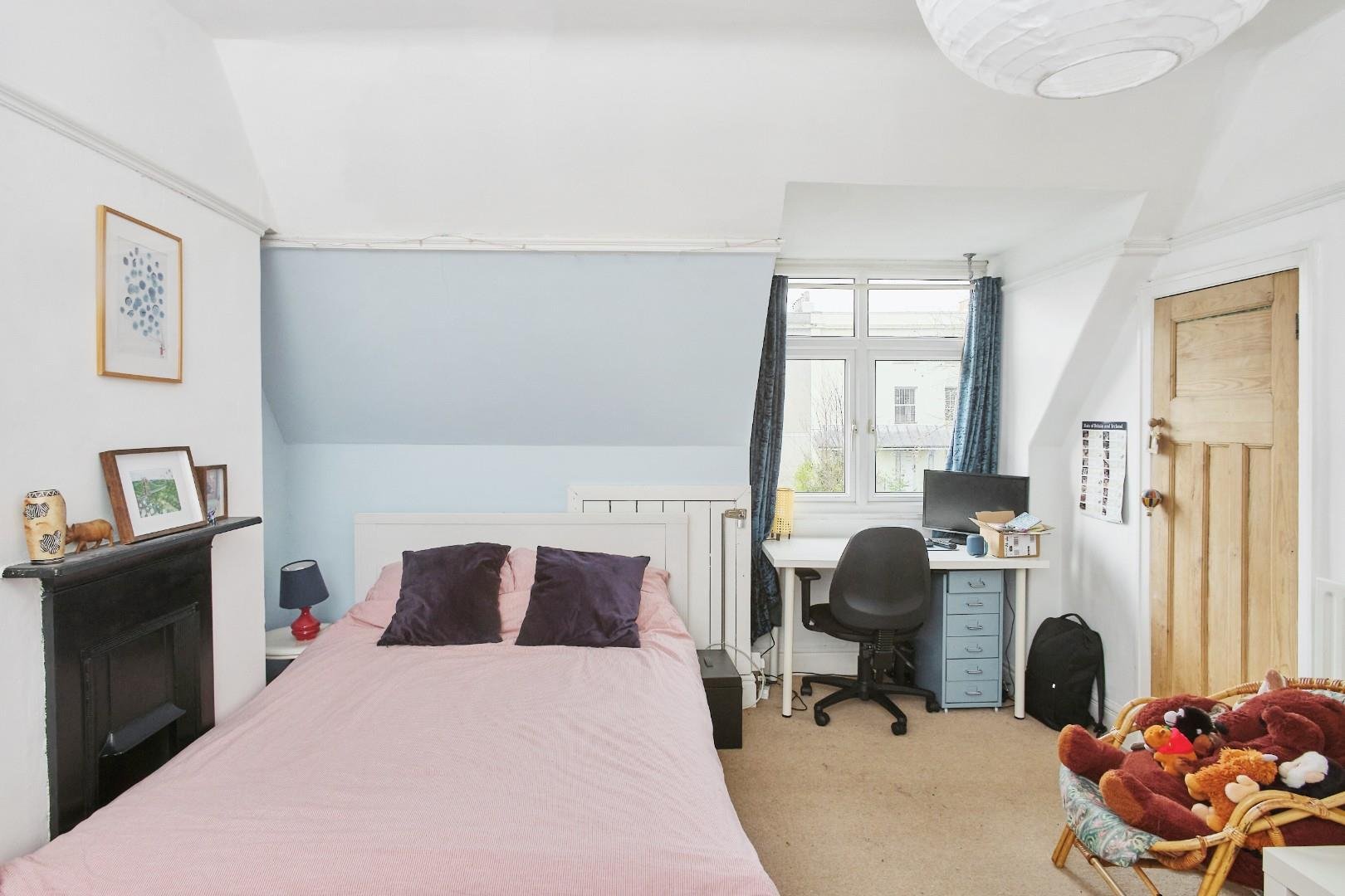 Cheltenham road montpelier 34454412 jaj bs65 rf 0004