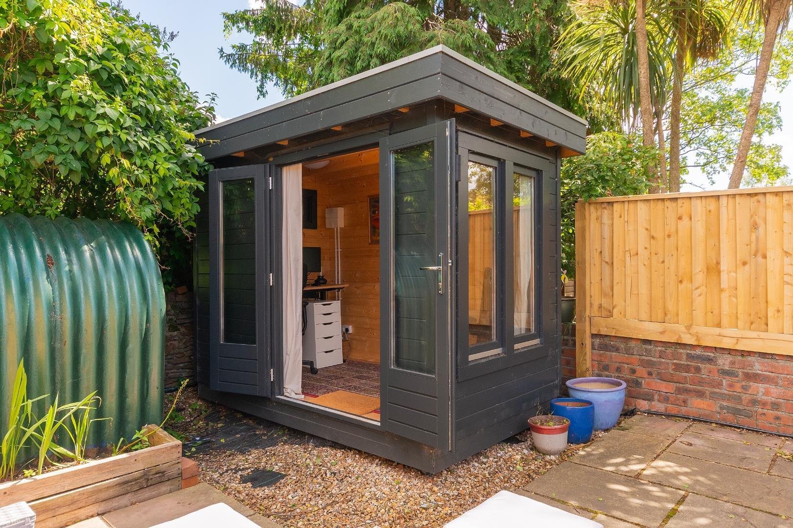 Chester park road fishponds 34788286 1 c5 prsl external l