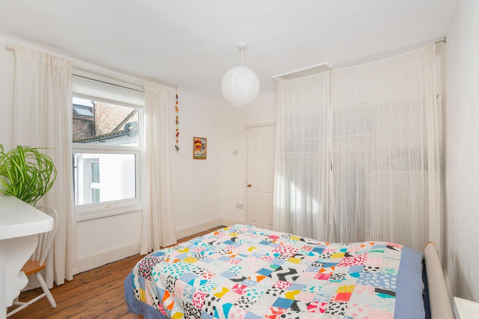 Church road st george 34590813 2 c5 r8 sg bedroom e