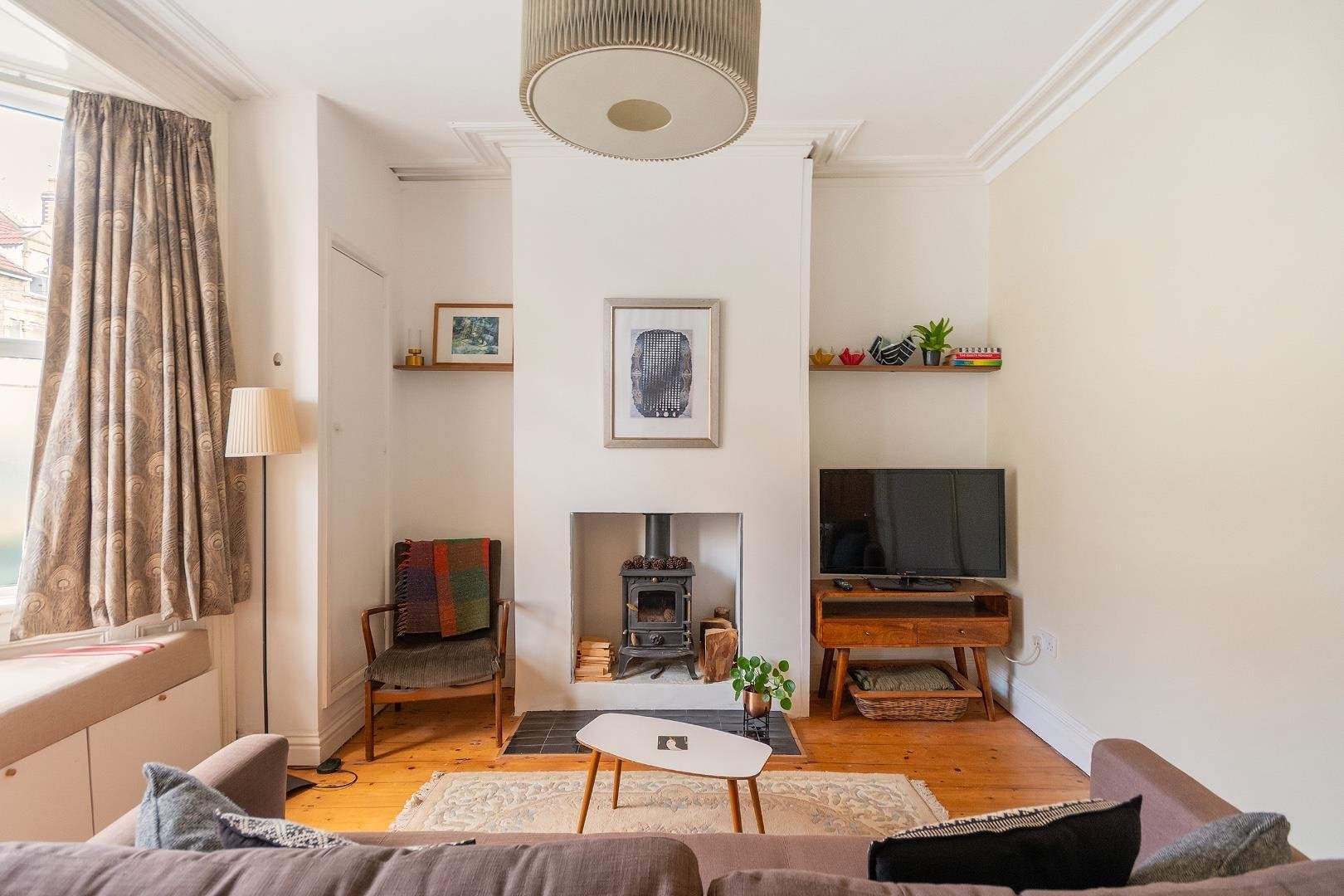 Church road st george 34590813 2 c5 r8 sg living room a