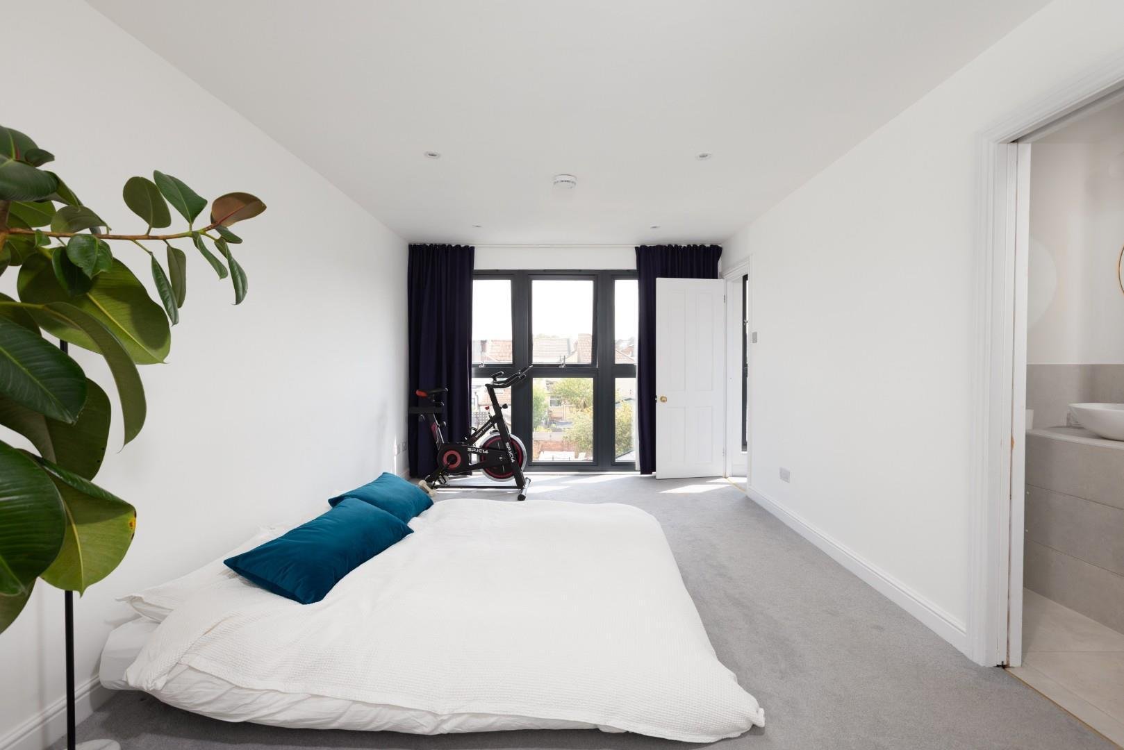 Churchill road brislington 33974474 61 churchill road 1