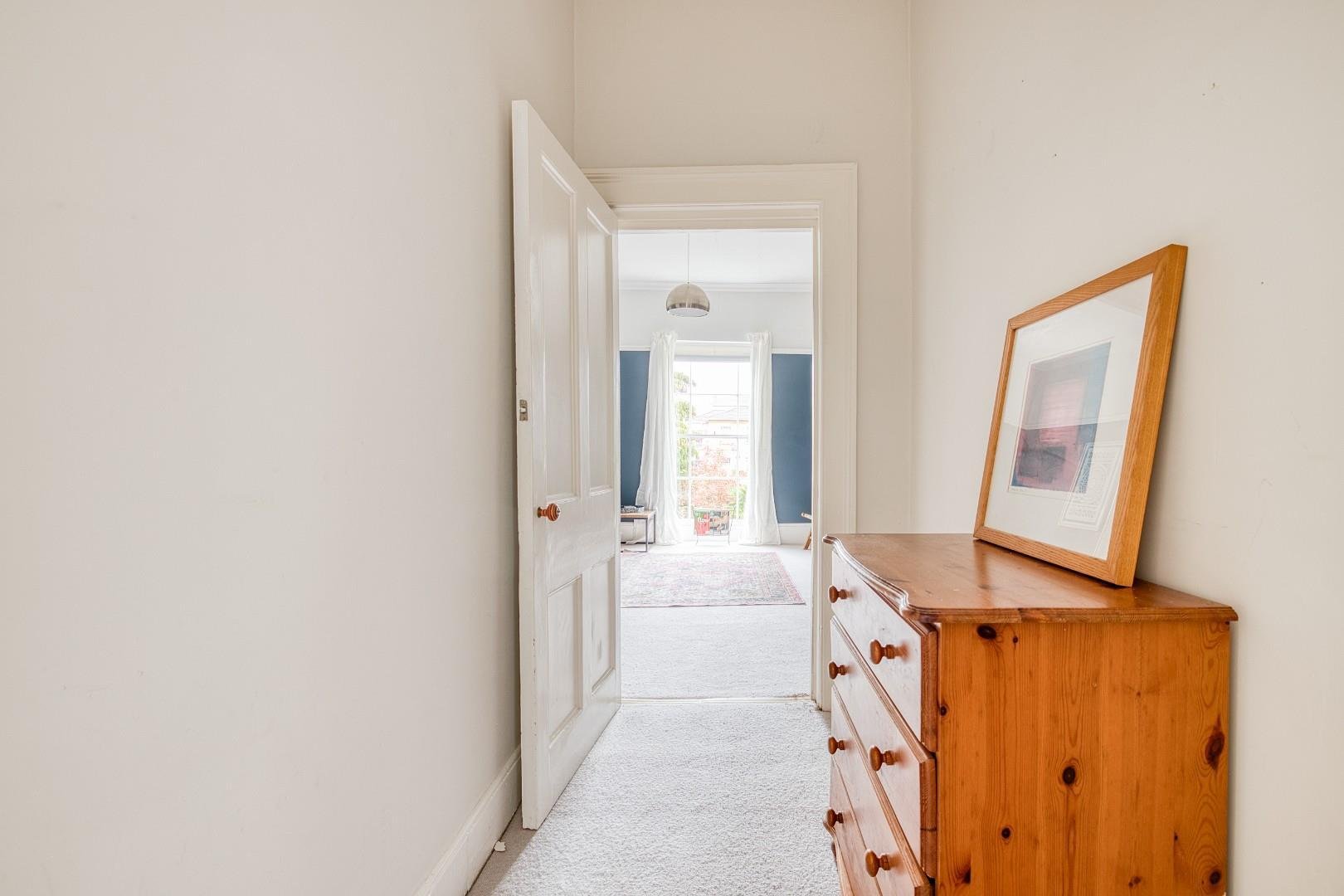 Clare road cotham 33505048 cd7 a8445 hdr