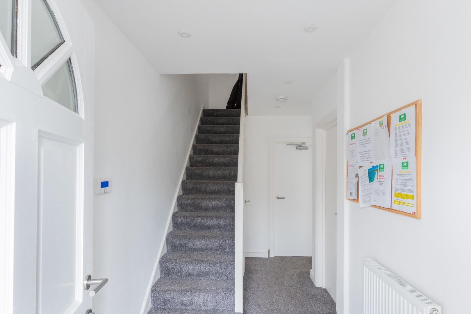 Claverham road fishponds 33835678 47 cr 11