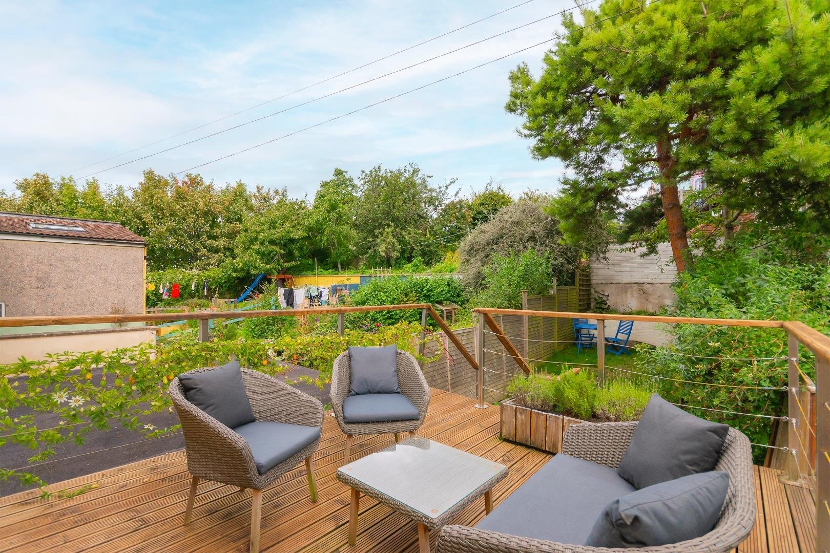 Clifton view totterdown 32565128 weivnotfilc60 external i