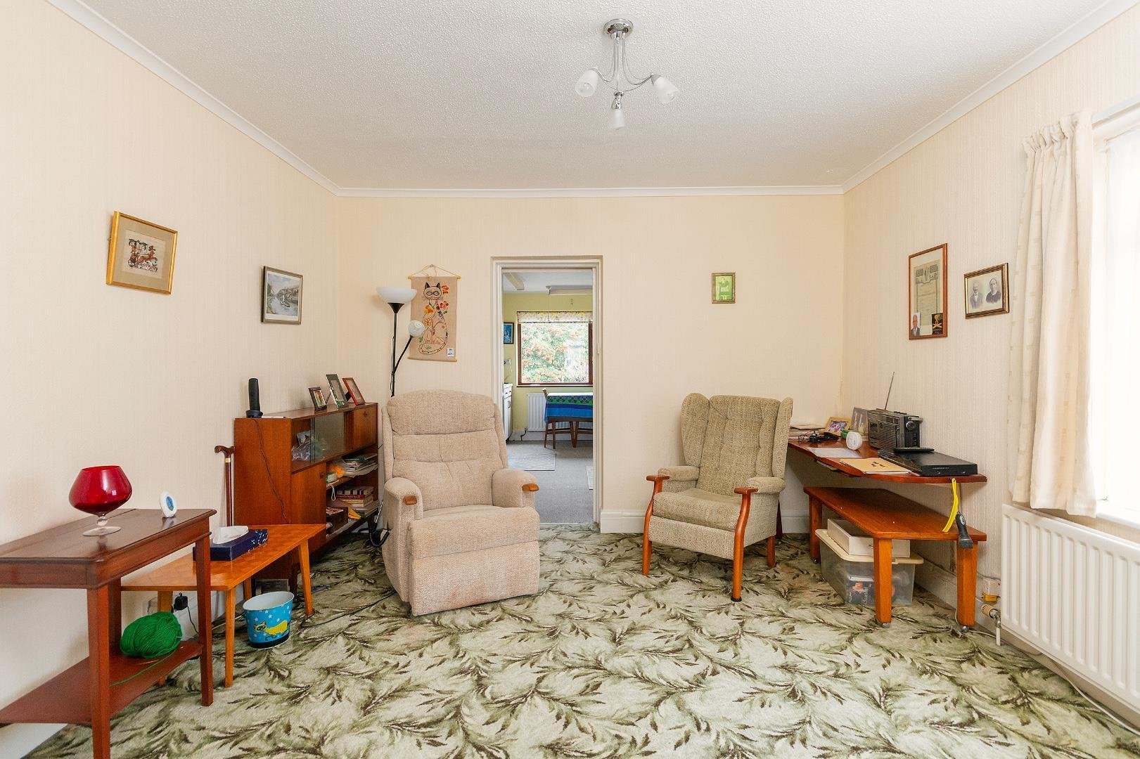 Clive road whitchurch 33614388 0 c5 rwh reception c