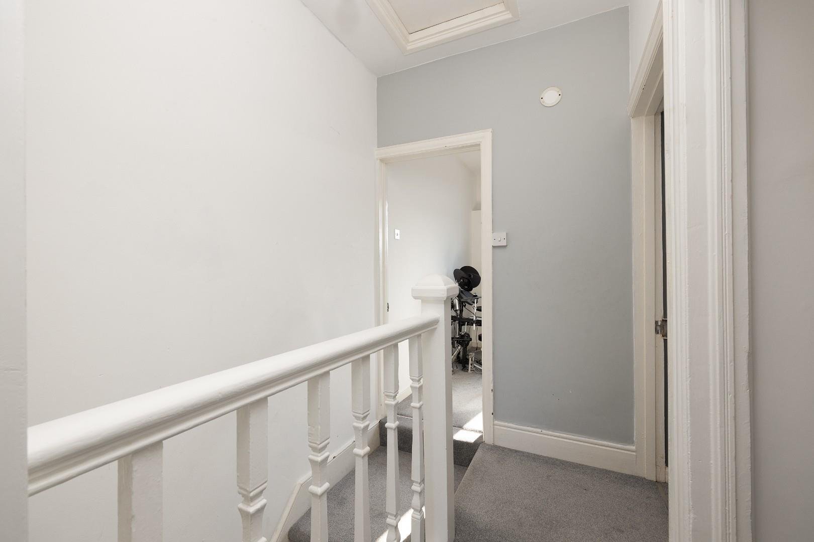 Cooksley road redfield 33730822 cd7 a1268