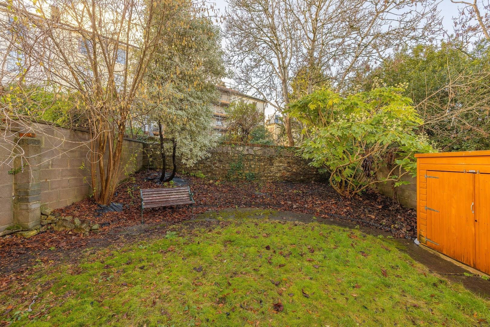 Cotham grove cotham 34423226 char6717