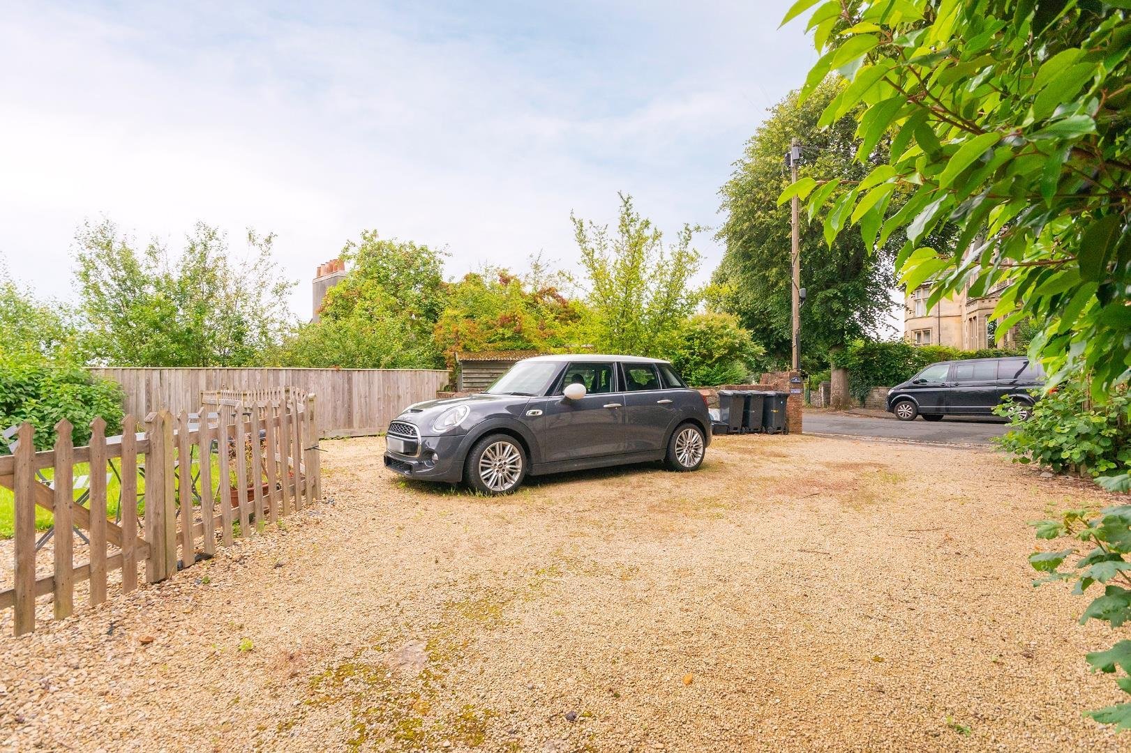 Cotham place cotham 33270645 3 c6 pcm external e