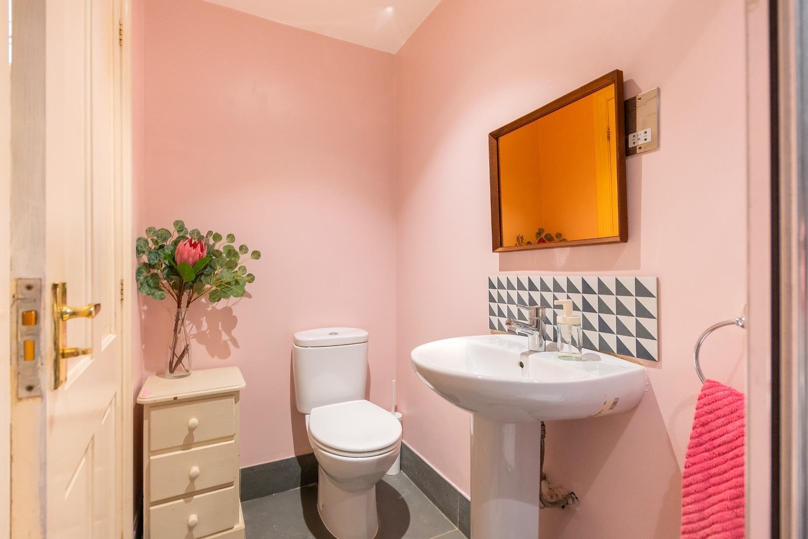 Cotham road cotham 34588739 f51 c8 rcm ensuite a