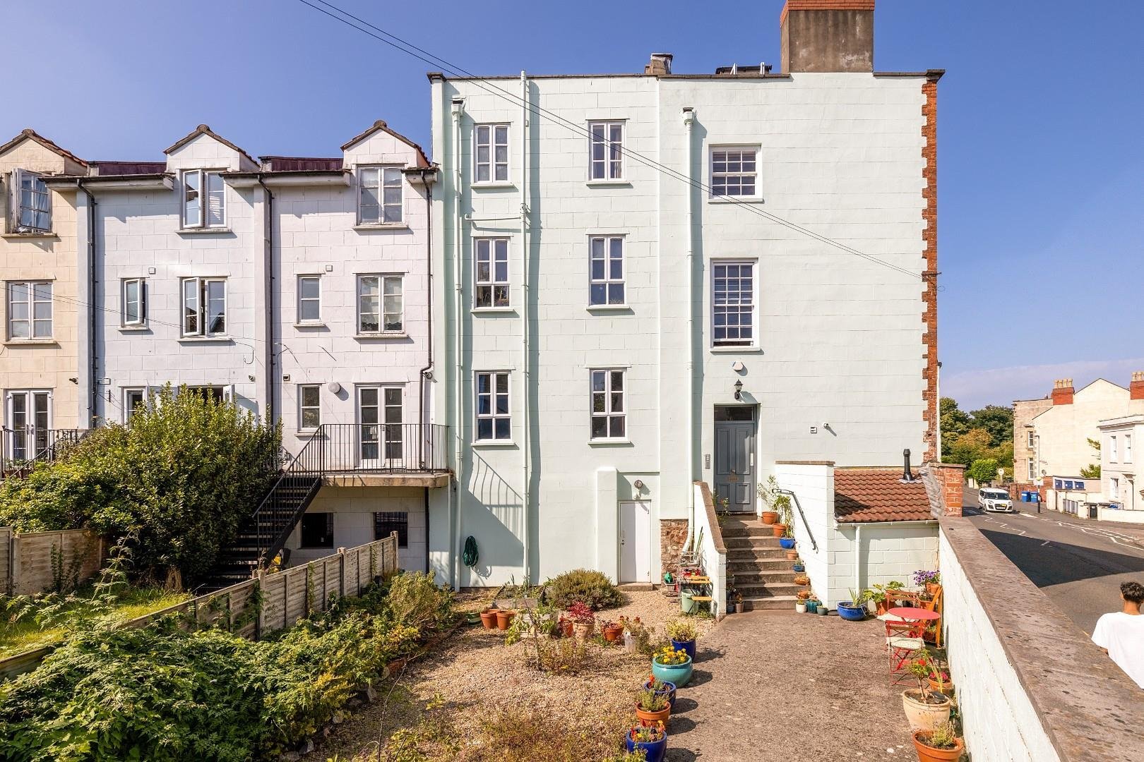 Cotham road south kingsdown 33368837 cd7 a8873 hdr