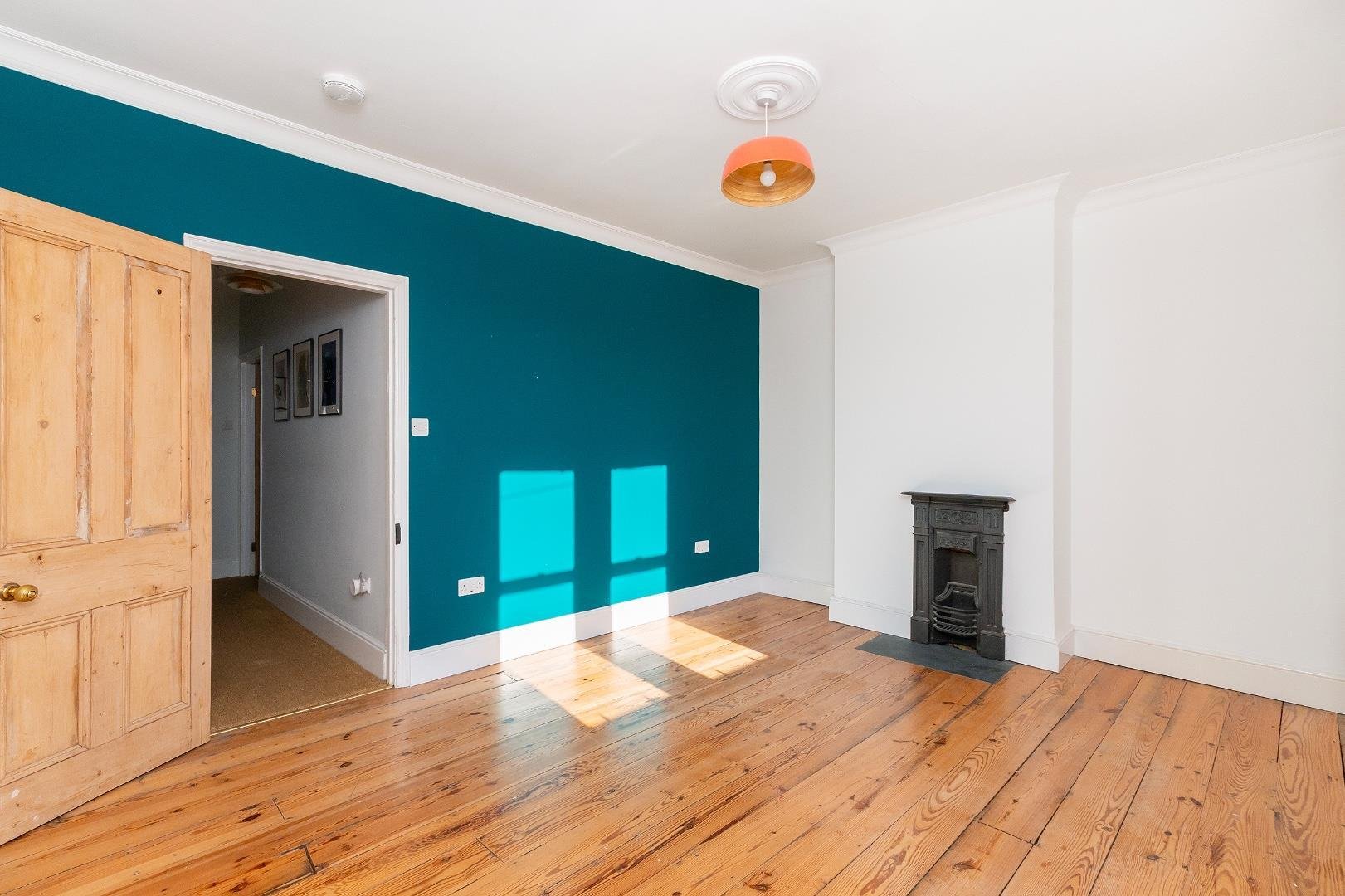 Cotswold road windmill hill 34696105 1 c6 r1 wh bedroom a