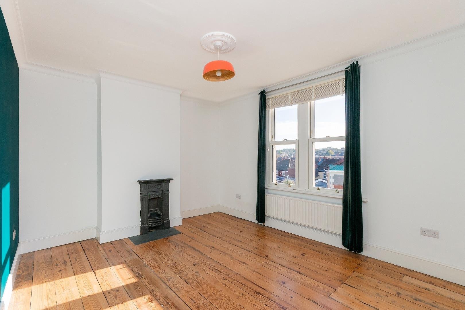 Cotswold road windmill hill 34696105 1 c6 r1 wh bedroom b