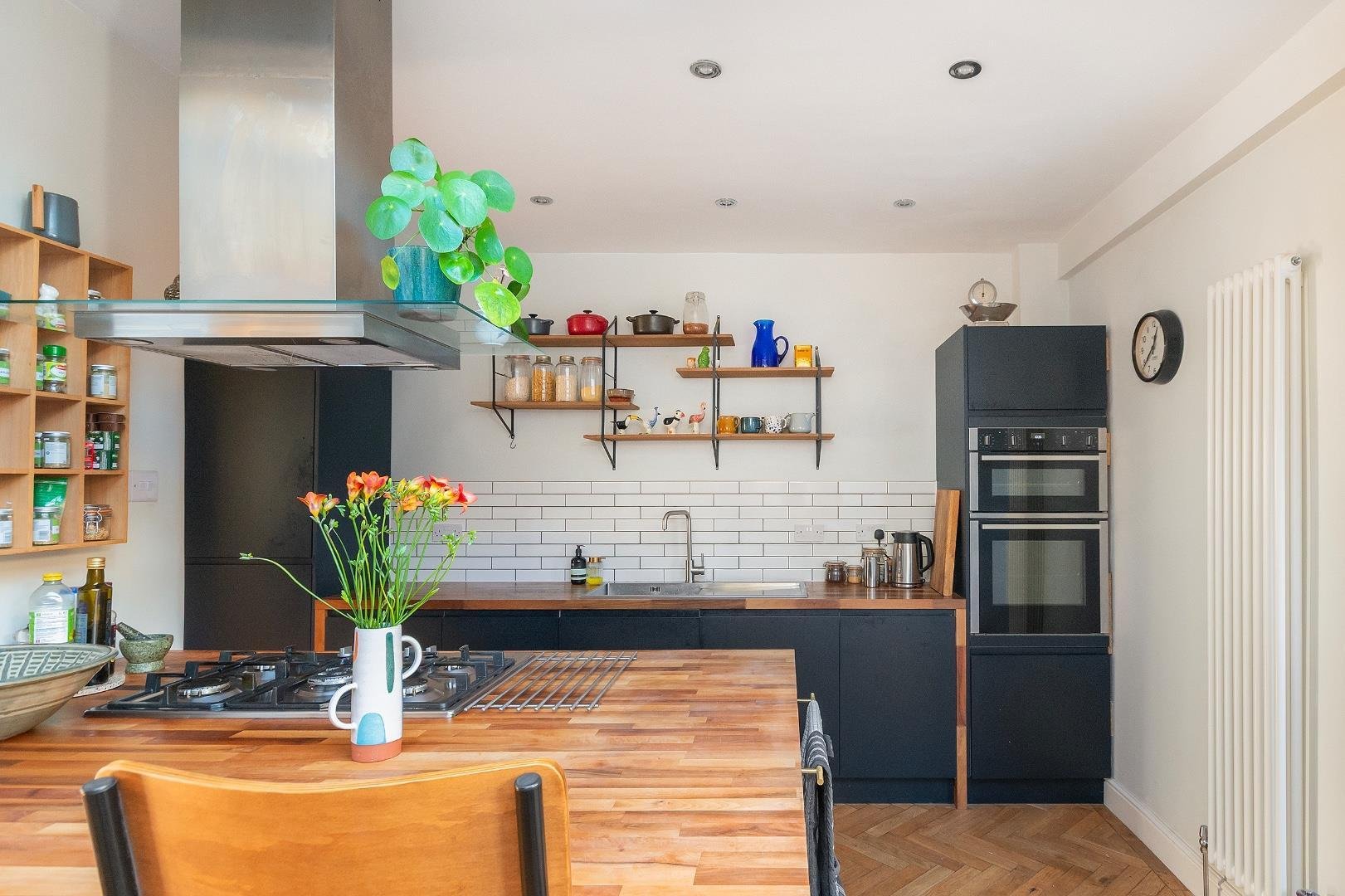 Cotswold road windmill hill 34696105 1 c6 r1 wh kitchen e