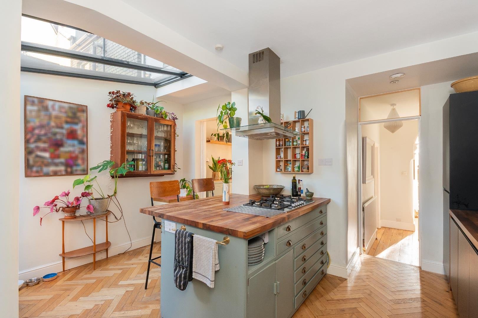 Cotswold road windmill hill 34696105 1 c6 r1 wh kitchen f