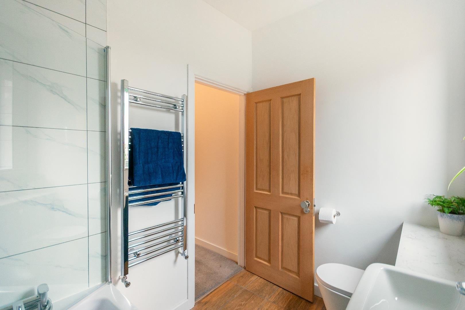 Cromwell road st andrews 34408820 2 c2 rsa bathroom a