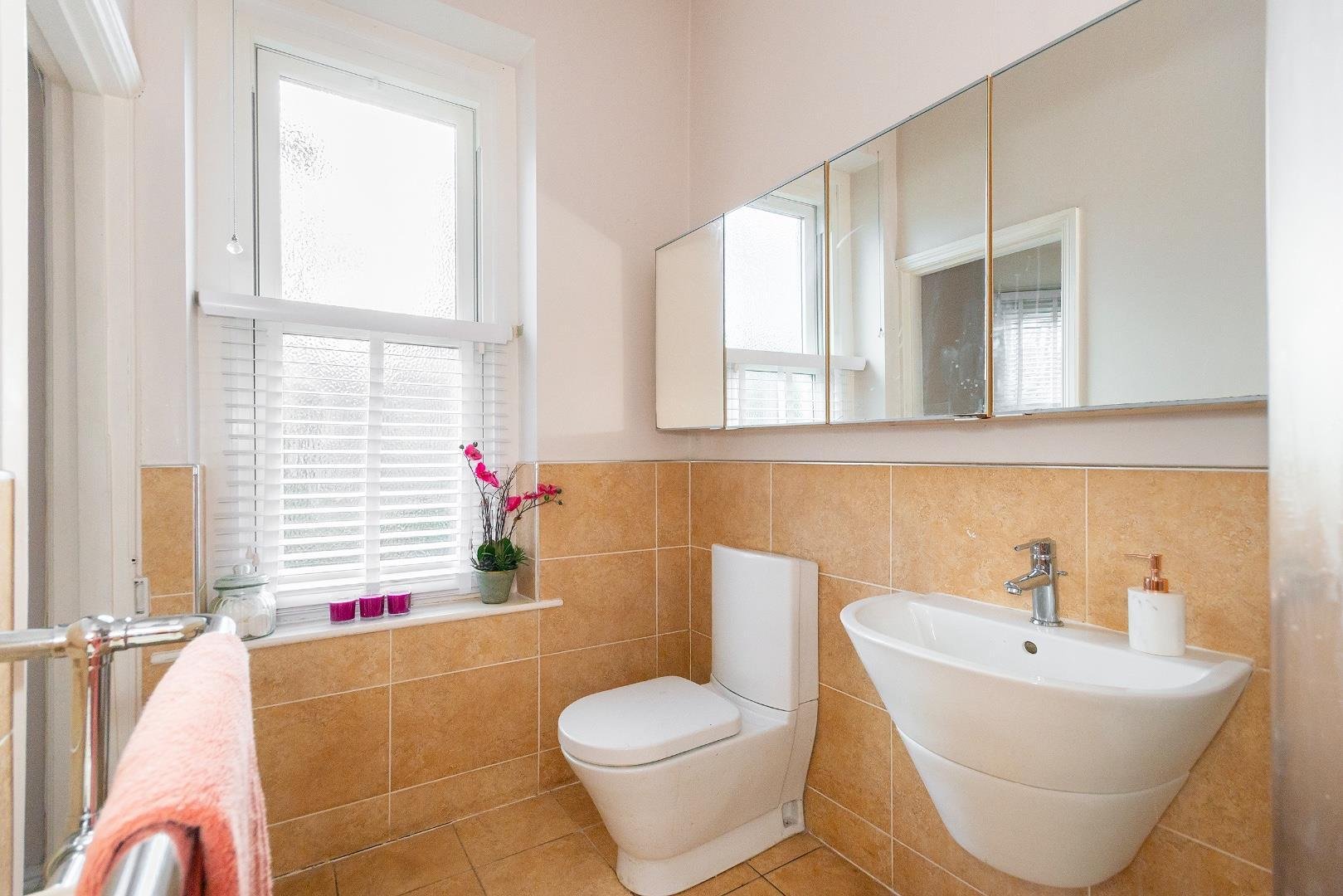 Crowndale road knowle 34226698 0 c8 rke ensuite b