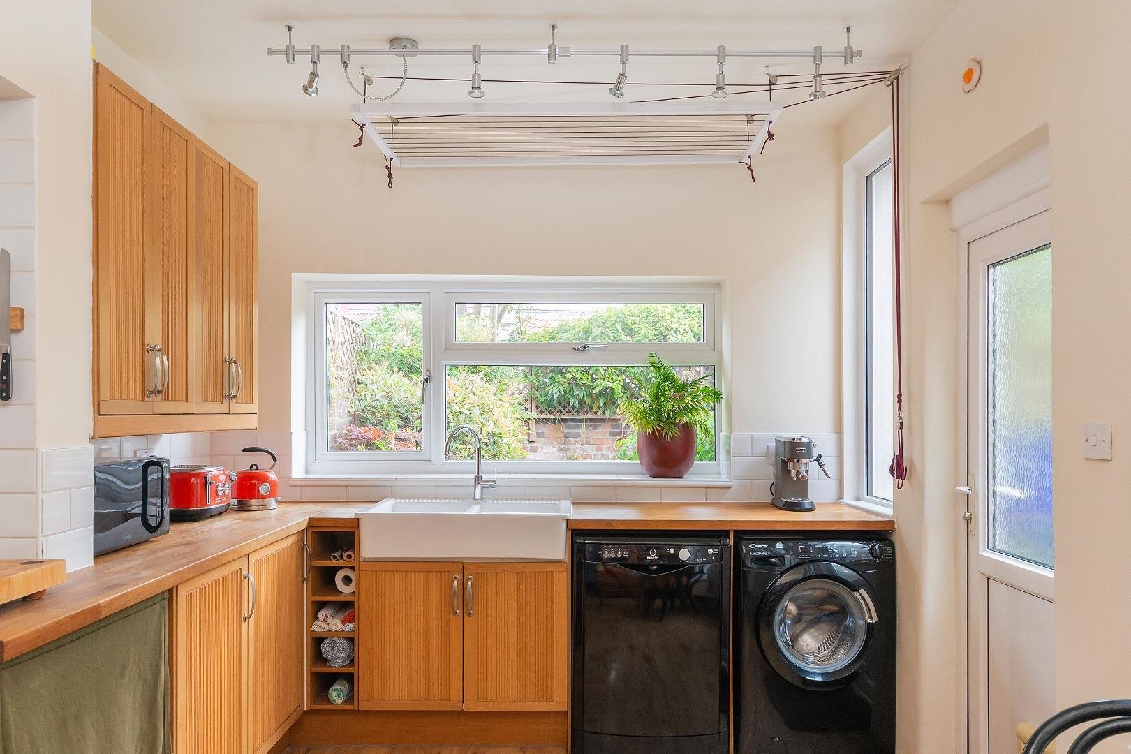 Daisy road greenbank 34841526 2 d7 rgk kitchen a
