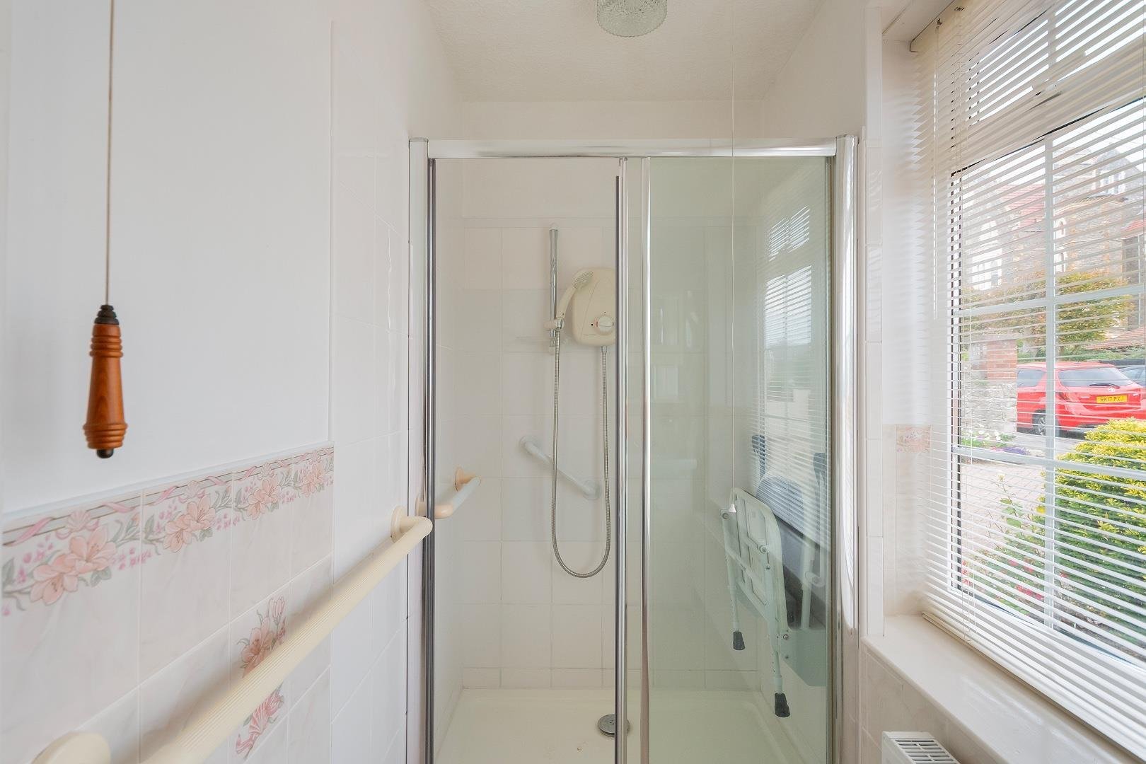 Dial hill road clevedon 34227223 2 d5 hrcn bathroom b