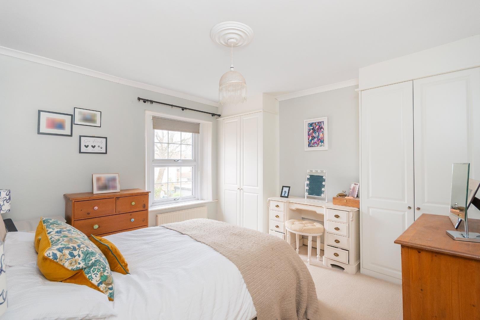 Downend road fishponds 34602498 c1 v0 d5 rfs bedroom c