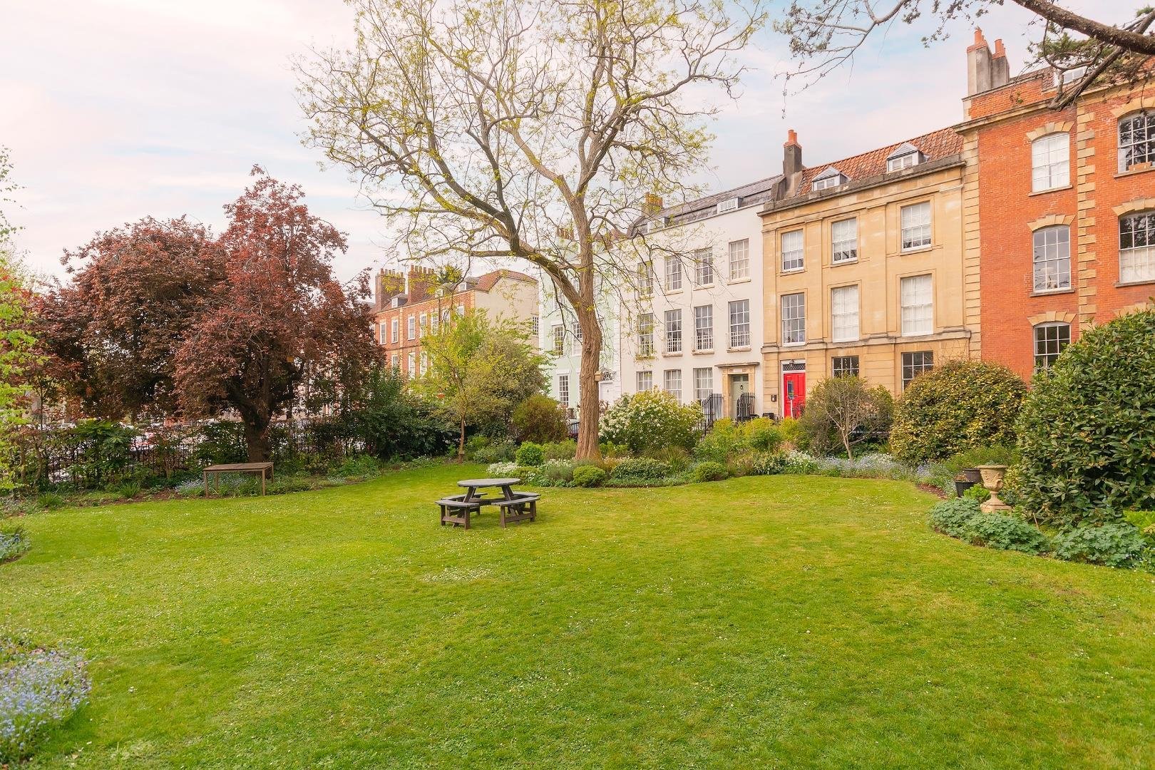 Dowry square hotwells 33826753 gf5 fdshs communal garden a