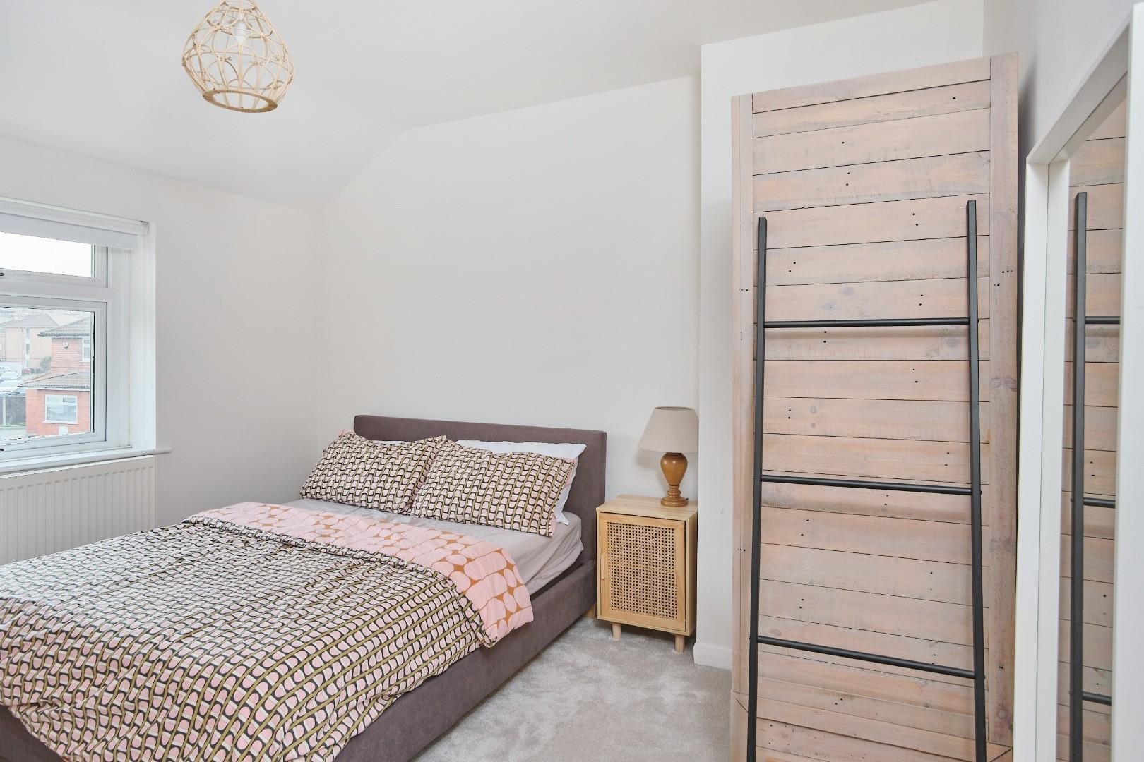 Drake road ashton 33822859 jaj bs22 as 0028