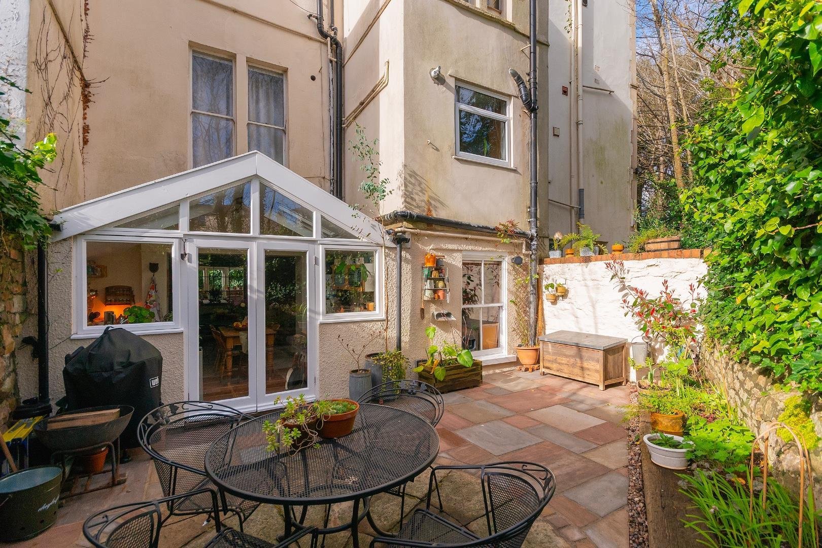 Duchess road clifton 34578333 g1 f6 drcn external j