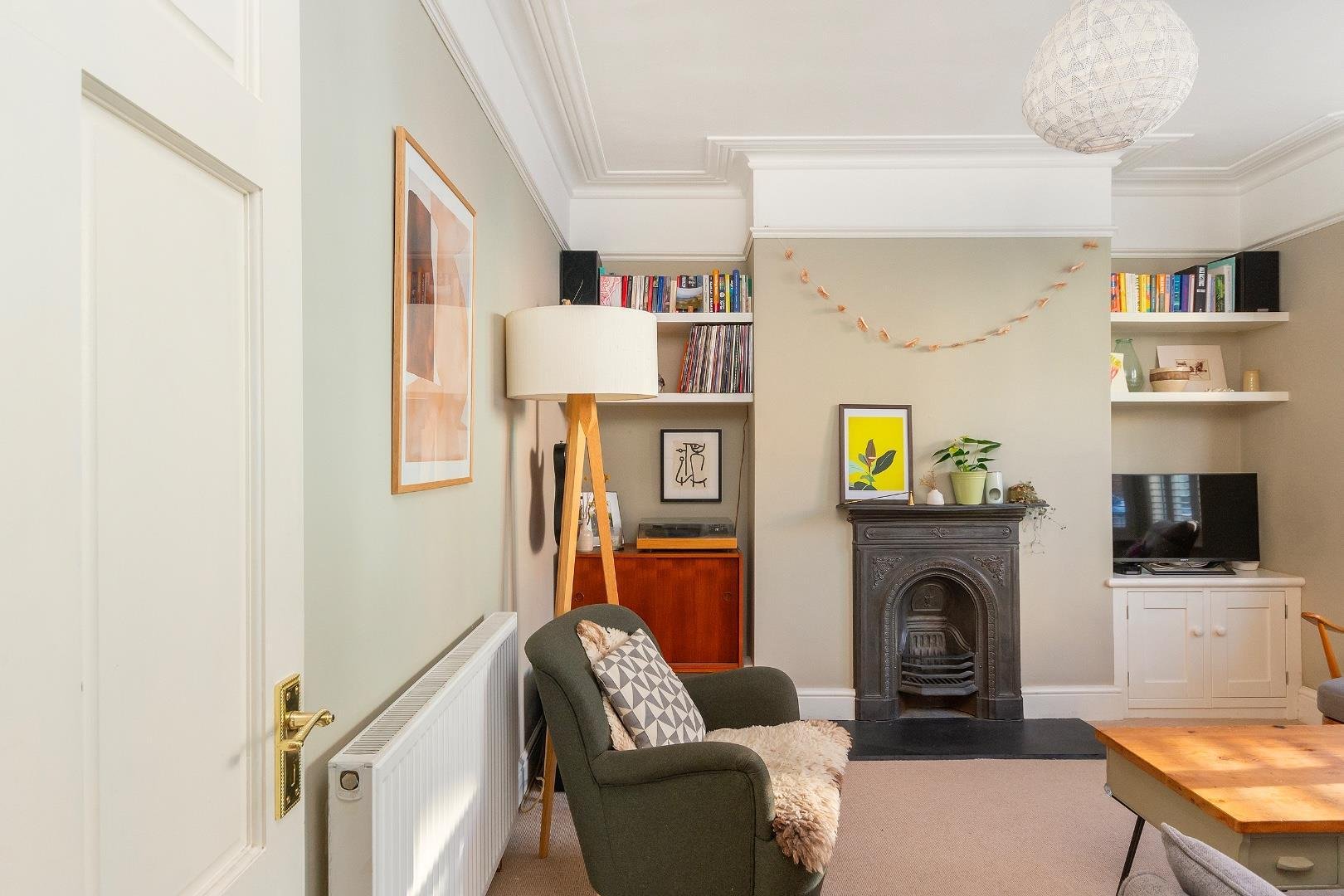 Dunford road windmill hill 33598258 0 d9 rbr living room e