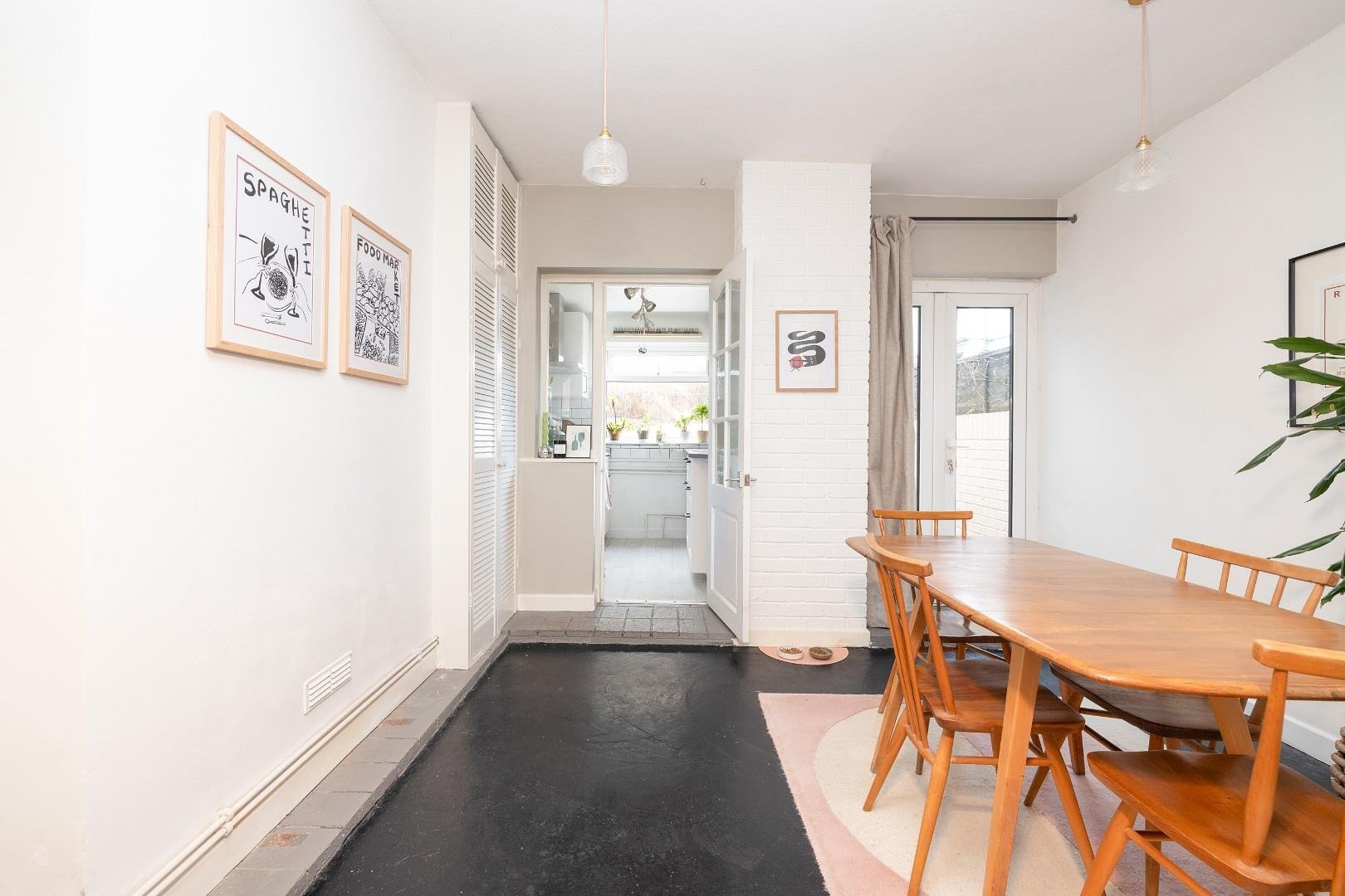 Dunmore street totterdown 32923140 cd7 a3979