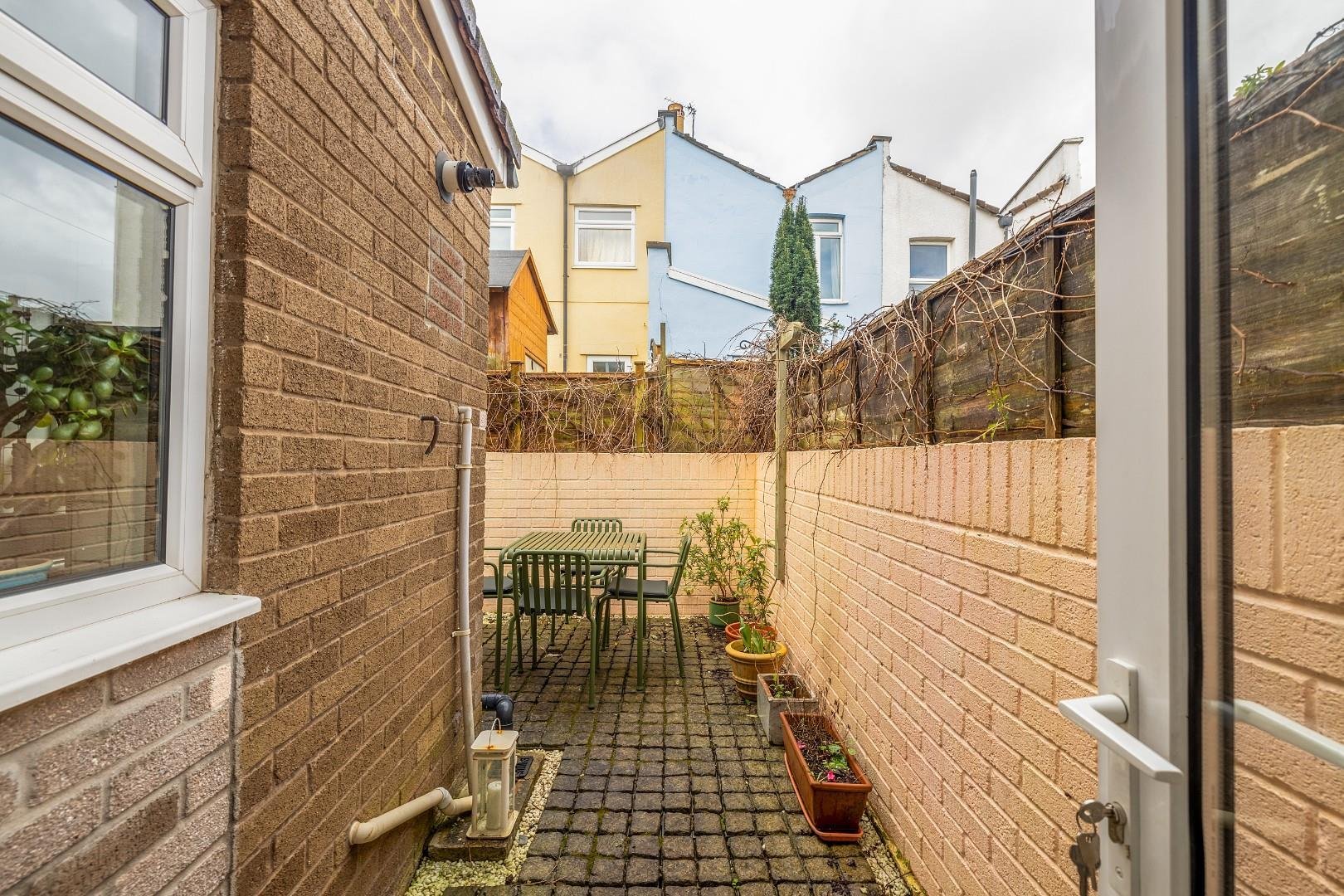 Dunmore street totterdown 32923140 cd7 a3999 hdr