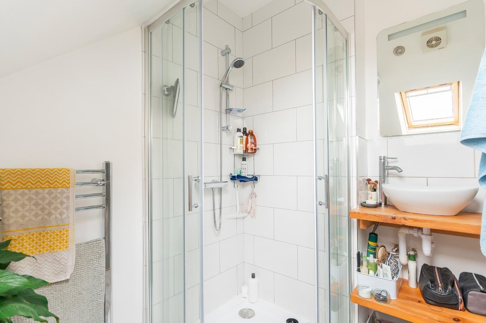 Edgeware road southville 33278713 0 e9 rse ensuite a