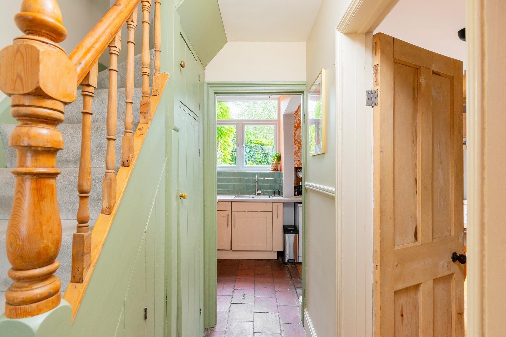 Edgeware road southville 33278713 0 e9 rse hallway b