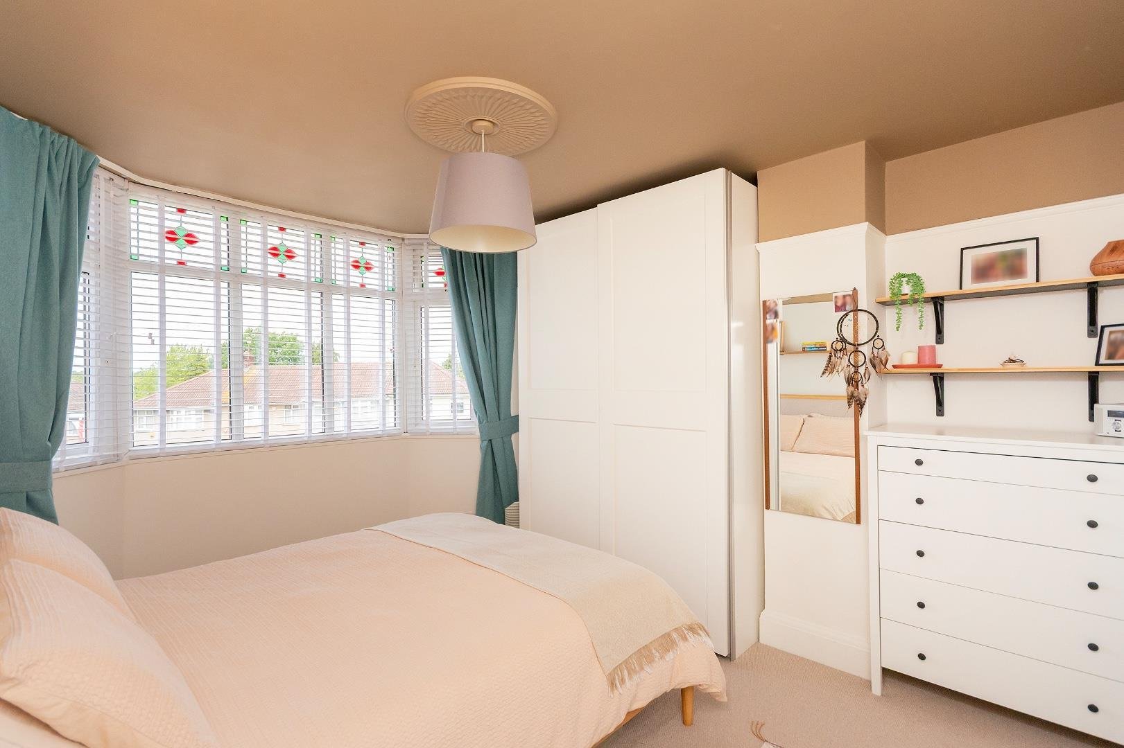 Embassy road whitehall 34771258 3 e9 rsg bedroom d