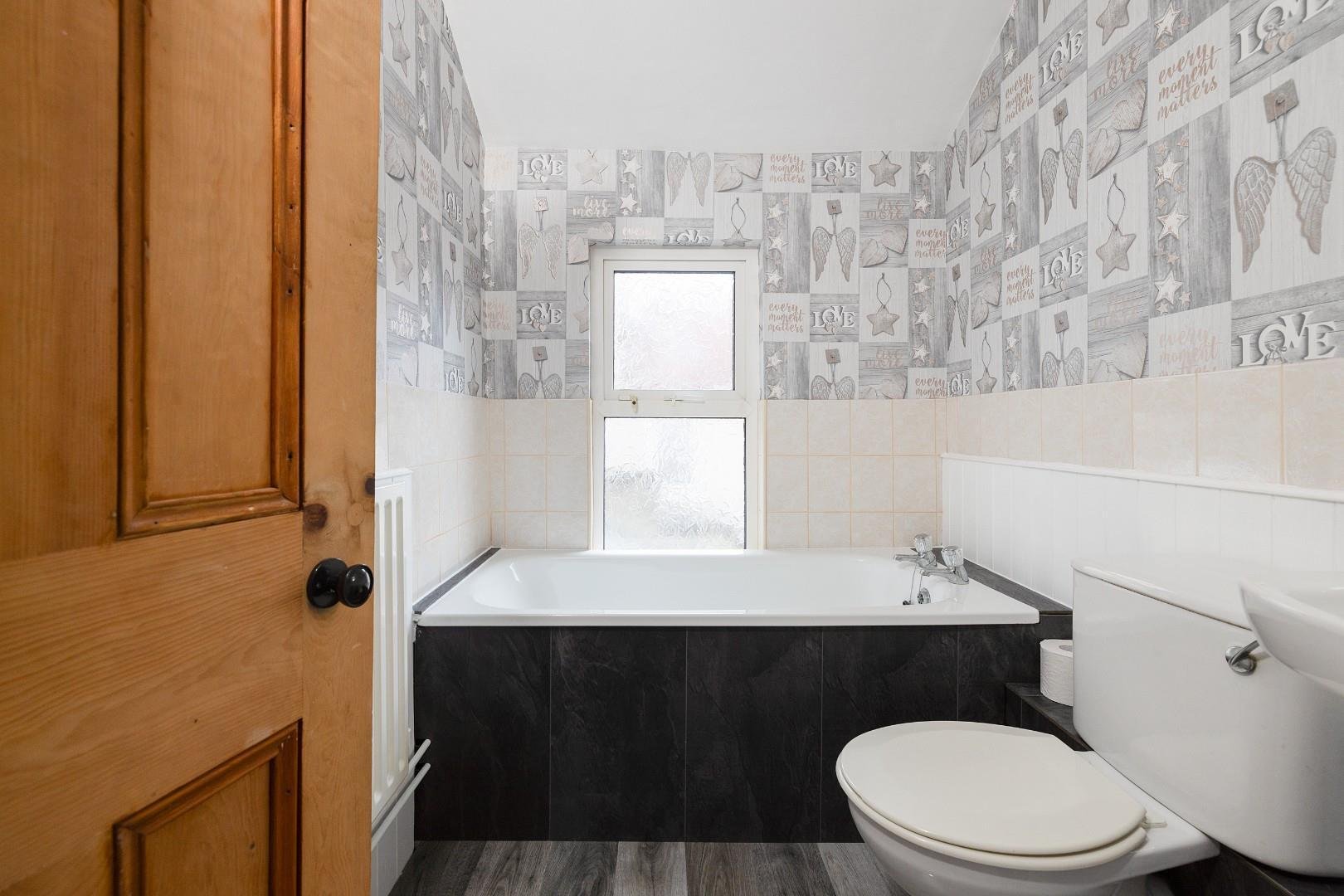 Emlyn road greenbank 33721961 cd7 a9850