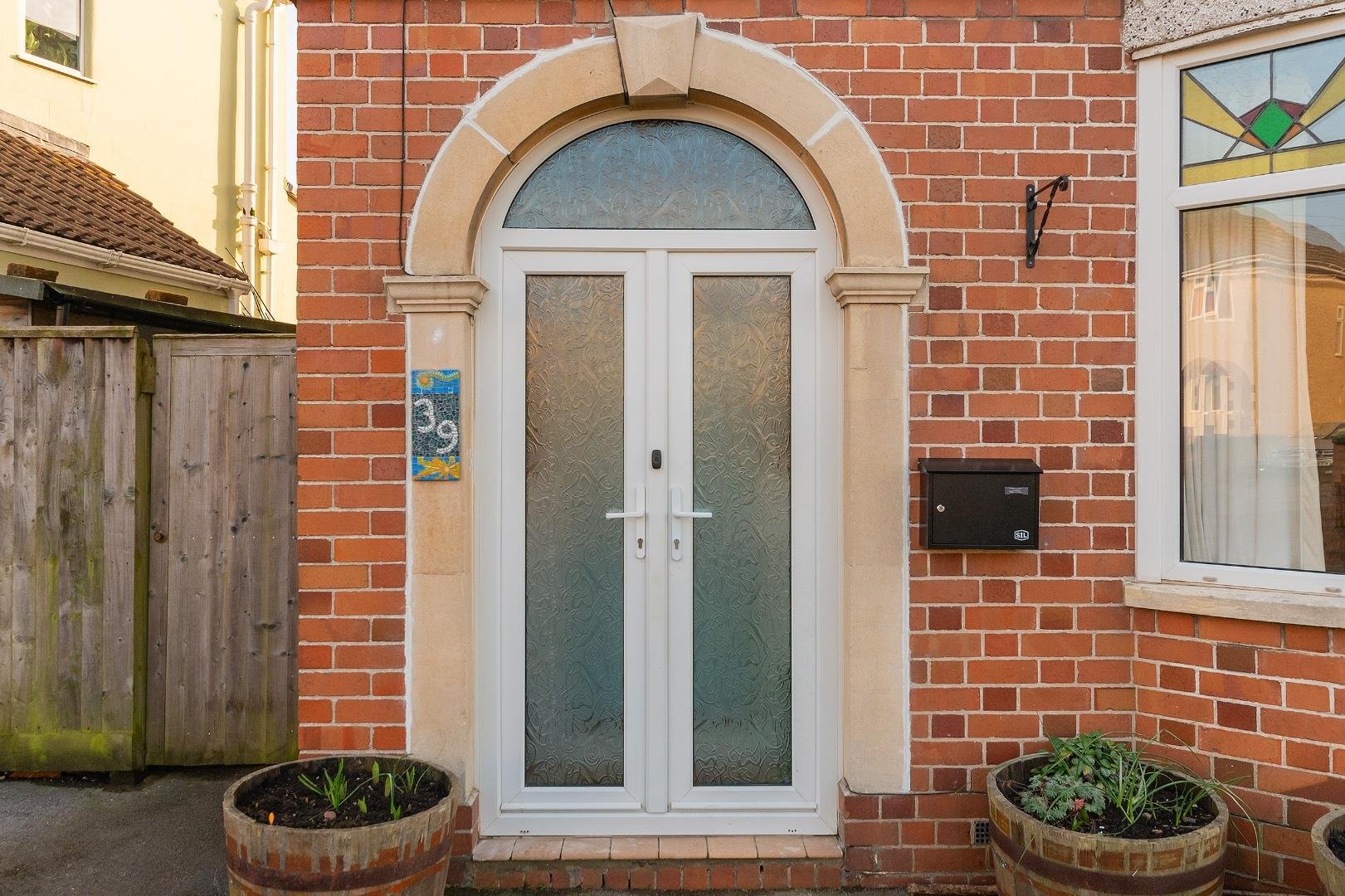 Everest road fishponds 33753421 3 e9 rfs external c