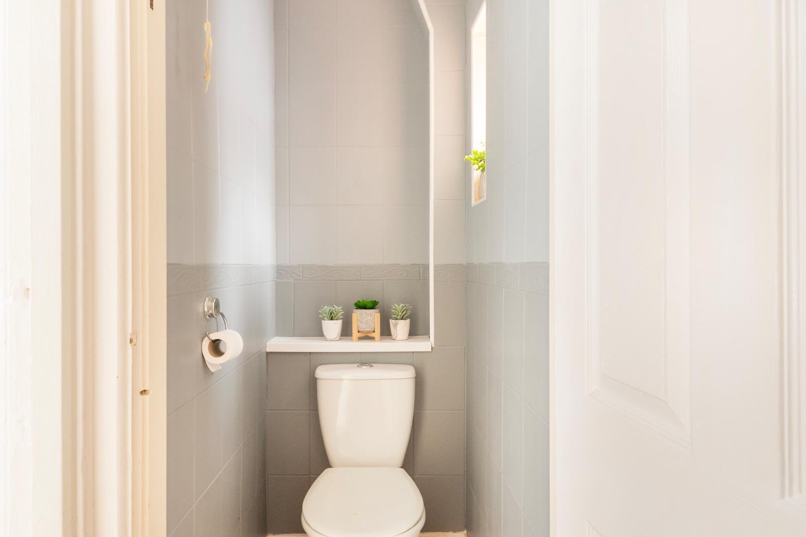 Exmouth road knowle 32993476 4 er0 ke wc a